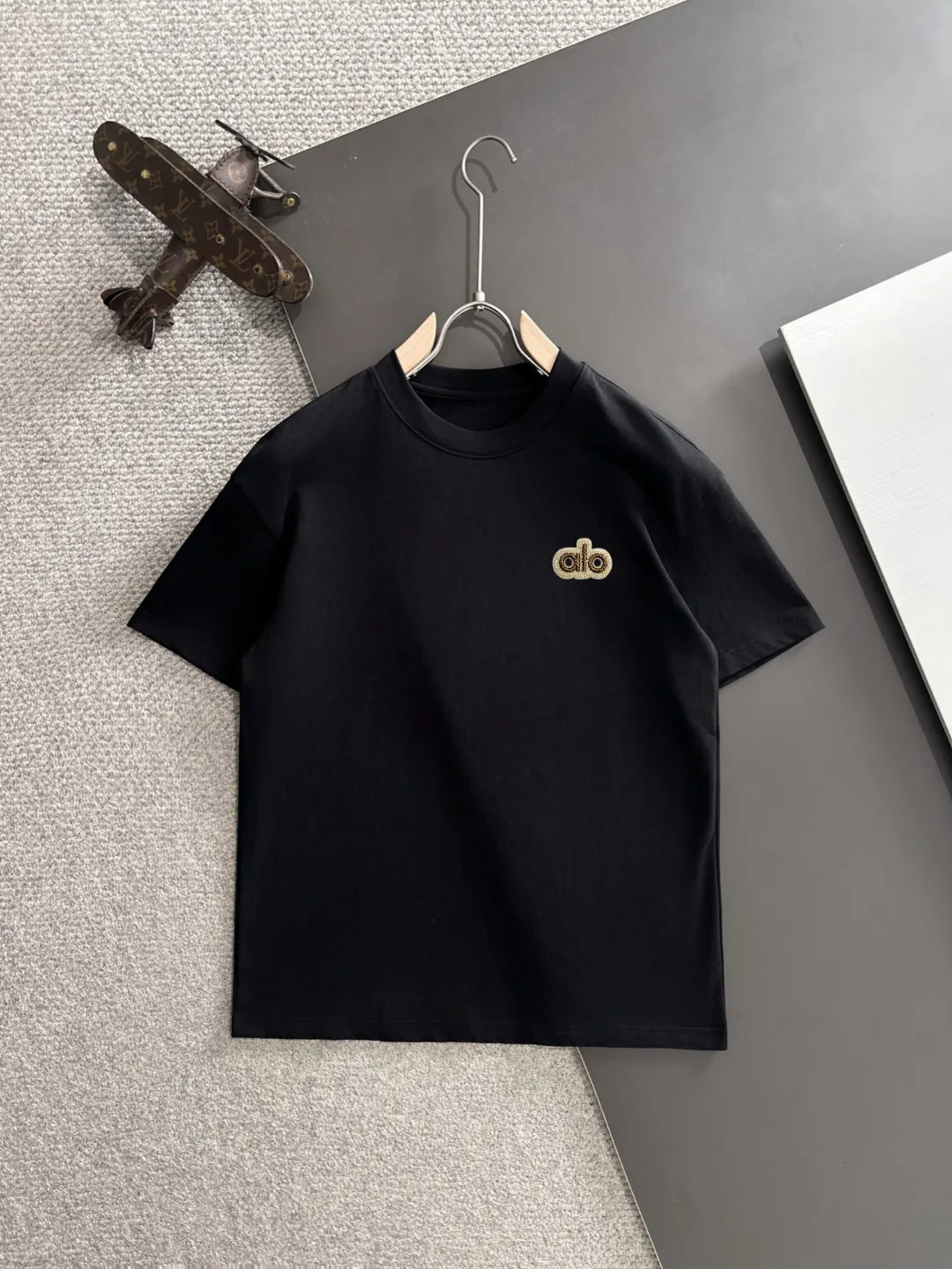 ，Alo Same Style T ！ Logo ！ ！ Breathable ， 。Premium ， ！ Same Style！ ：Black White Size：S-xx L