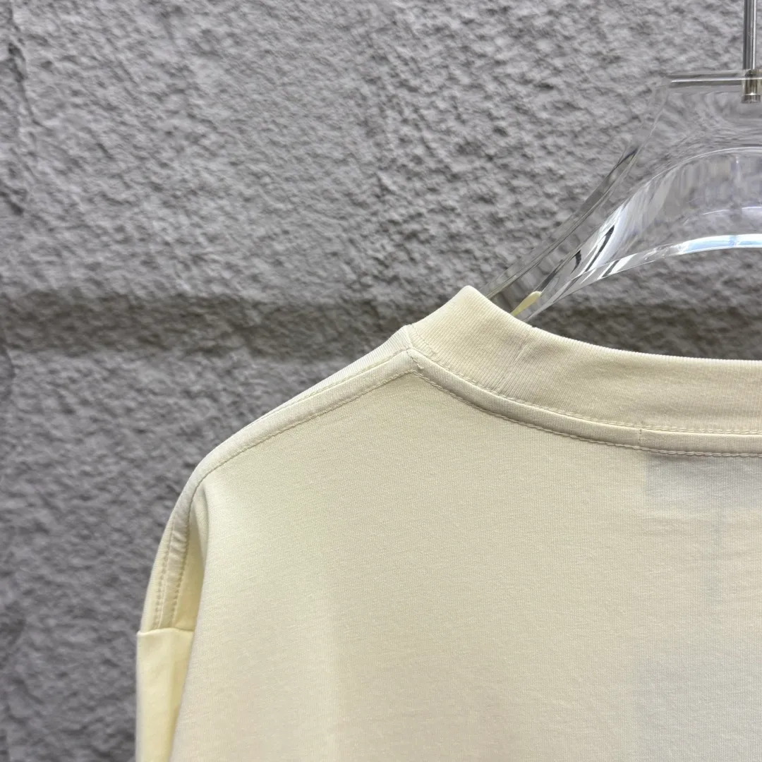 Alo*2025 Classic logo T Same Style ：Black White Gray Yellow Size： S （90-130 ） M （120-150 ） L （140-165 ） XL （160-180 ） XXL （180 ）