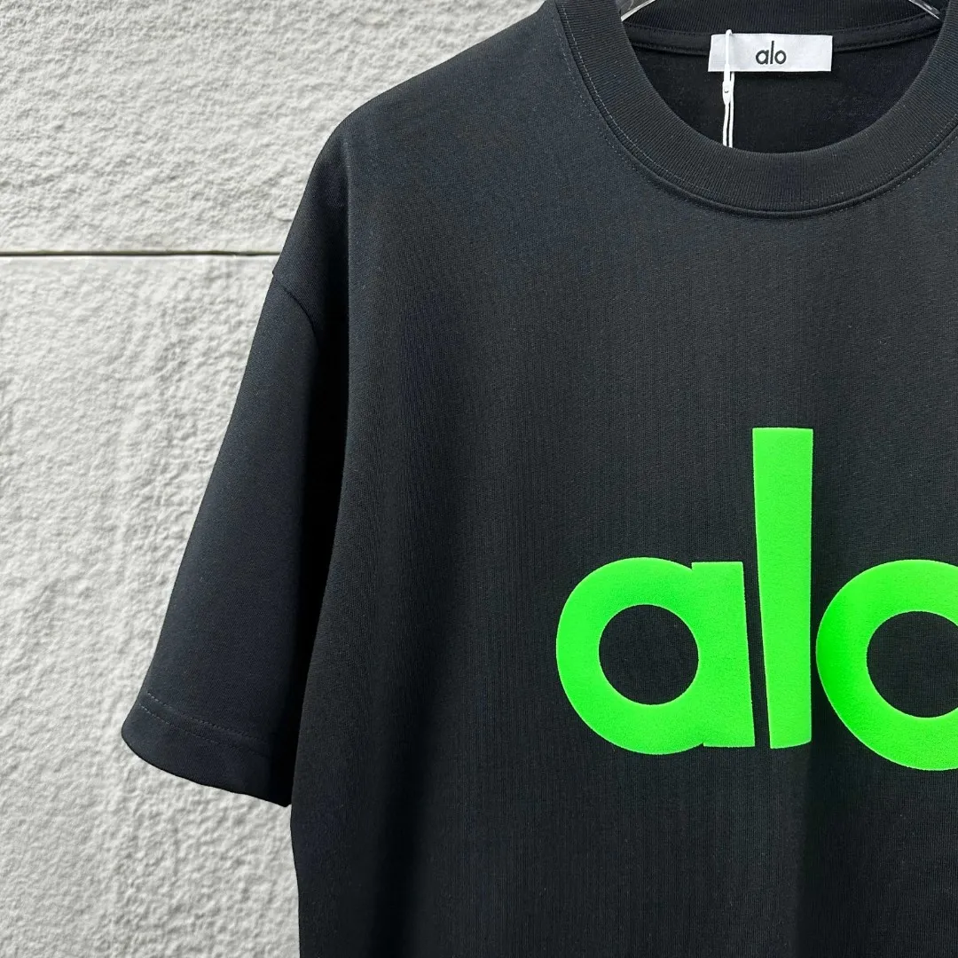 Alo*2026 Spring and Summer New Arrival Classic simple letter three-dimensional foaming process personalized logo custom double yarn plain cotton fabric short-sleeved T-shirt men and women Same Style Color: Black White Apricot Black Angora Red Size: S (90-130 pounds) M (120-150 pounds) L (140-165 pounds) XL (160-180 pounds) XXL (180 kilograms)