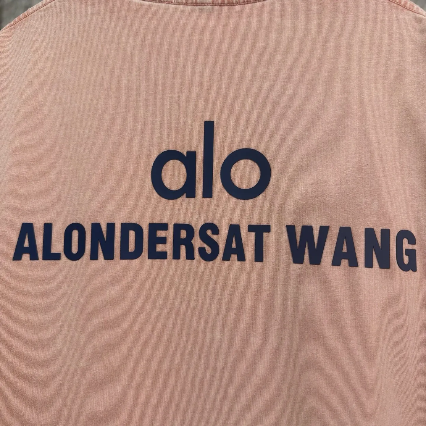 《𝙉𝙚𝙬⚜️alo》 2026 New Arrival T 32 、 ：Khaki Purple Pink Black Sizes：S M L XL XXL