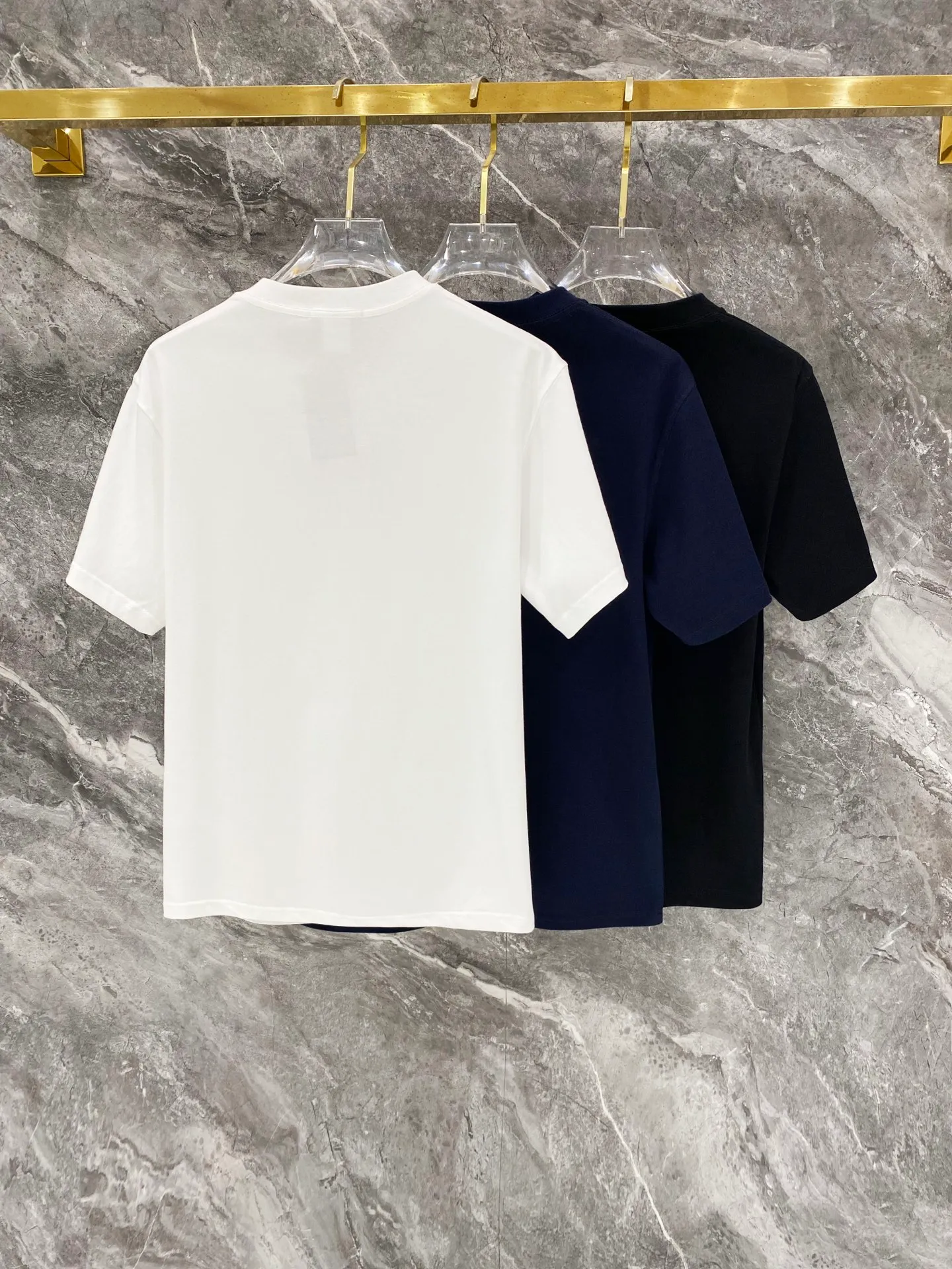 alo， ，Classic logo ， Quality Original ， ， ， Premium 。 ！ :Black White，Royal Blue Sizes: S-XXL : g