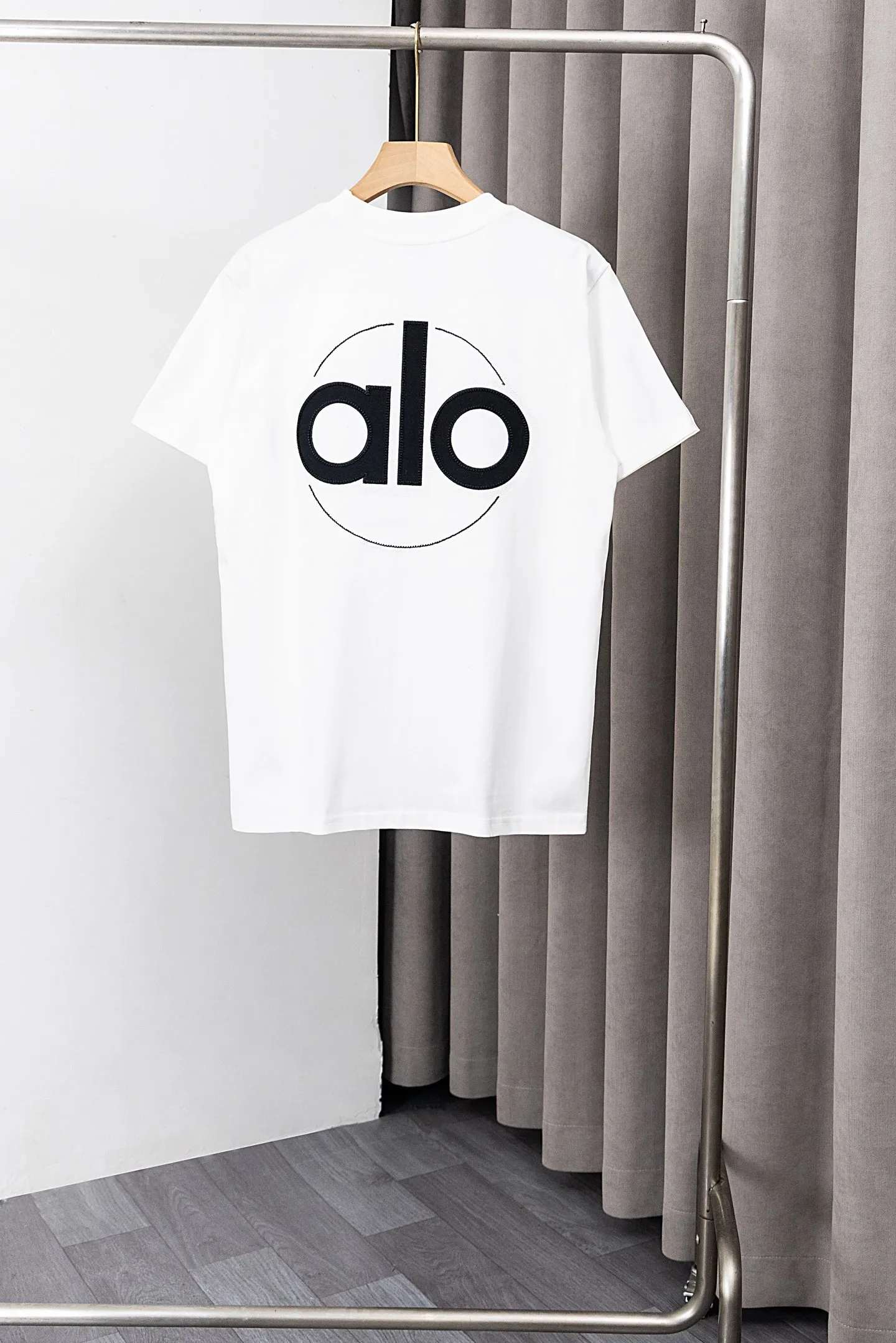 Y 051 《𝙉𝙚𝙬♈️alo》 41ss New Arrival T ， logo ， ， ， Versatile， Same Style。 : Black，White，Size:M ～XXL