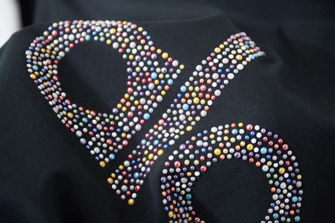 alo 26SS New Arrival logo 100% 32 1X 1 logo ：Black/White Size：S/M/L/XL