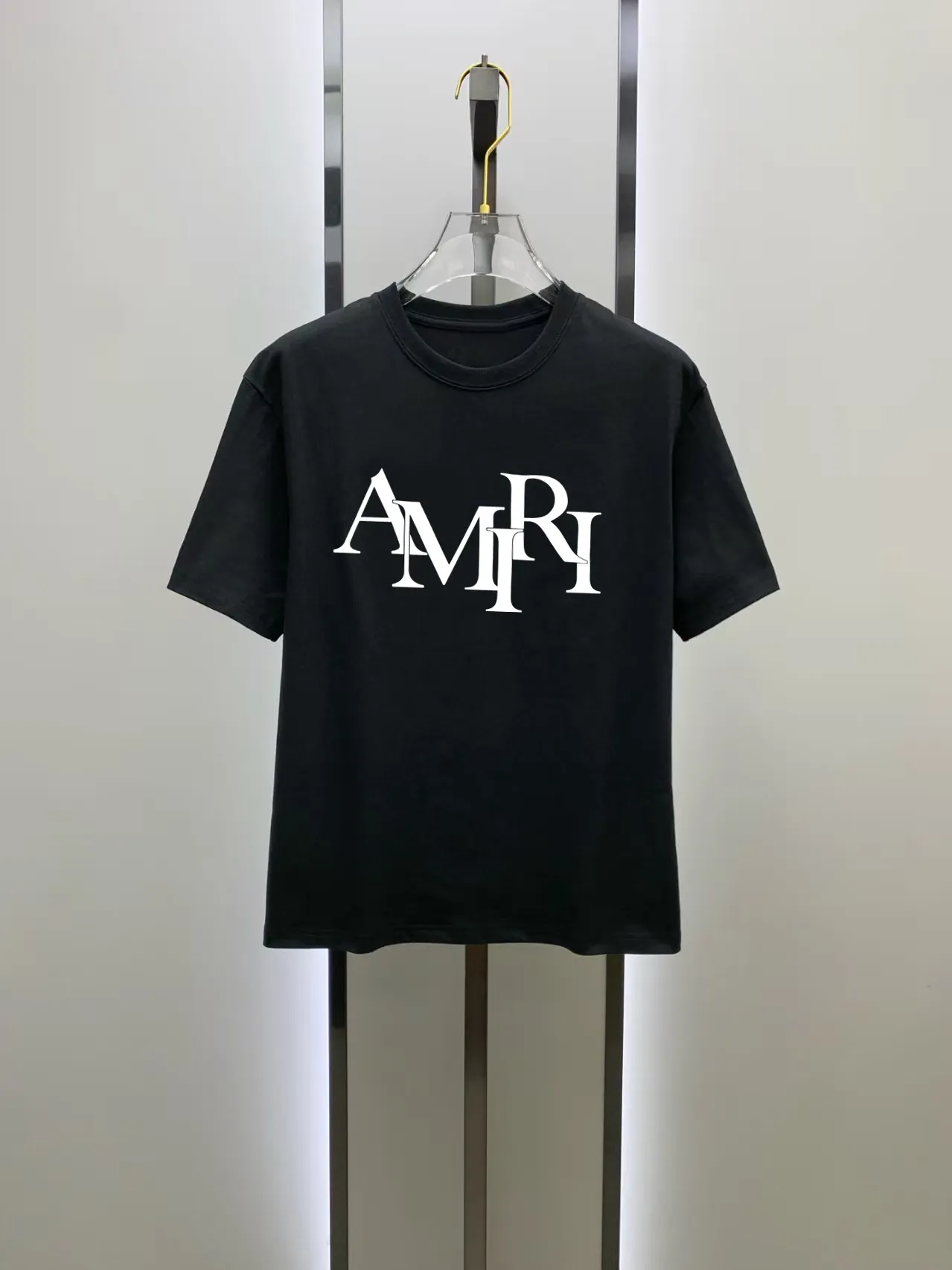AMIRI# 2026 New Arrival New Arrival T Premium ！ logo Premium . . . . . ！ ！ ：Black。White！ Sizes： S M L XL XXL ：50 52 55 58 61 ：69 71 73 75 77 ：48 50 53 56 58 ：22 22.5 23 23.5 24 ， 1-3CM