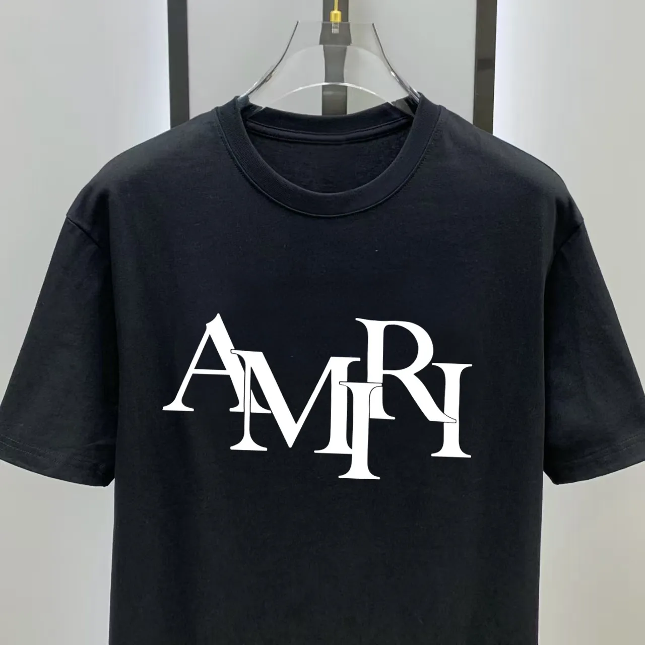 AMIRI# 2026 New Arrival New Arrival T Premium ！ logo Premium . . . . . ！ ！ ：Black。White！ Sizes： S M L XL XXL ：50 52 55 58 61 ：69 71 73 75 77 ：48 50 53 56 58 ：22 22.5 23 23.5 24 ， 1-3CM