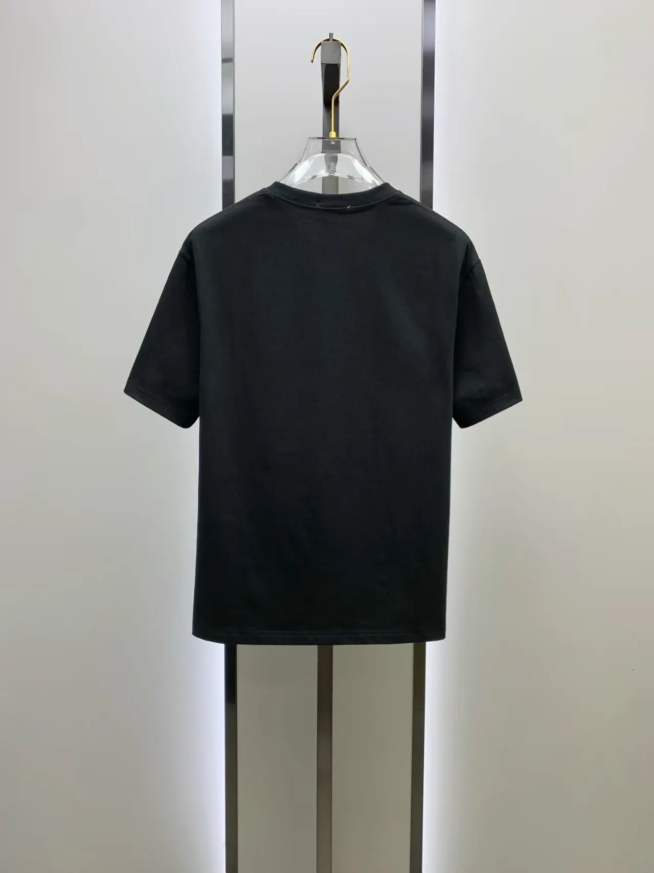 AMIRI # 2026 New Arrival New Arrival T Premium ！ logo Premium . . . . . ！ ！ ：Black。White！ Sizes： S M L XL XXL ：50 52 55 58 61 ：69 71 73 75 77 ：48 50 53 56 58 ：22 22.5 23 23.5 24 ， 1-3CM
