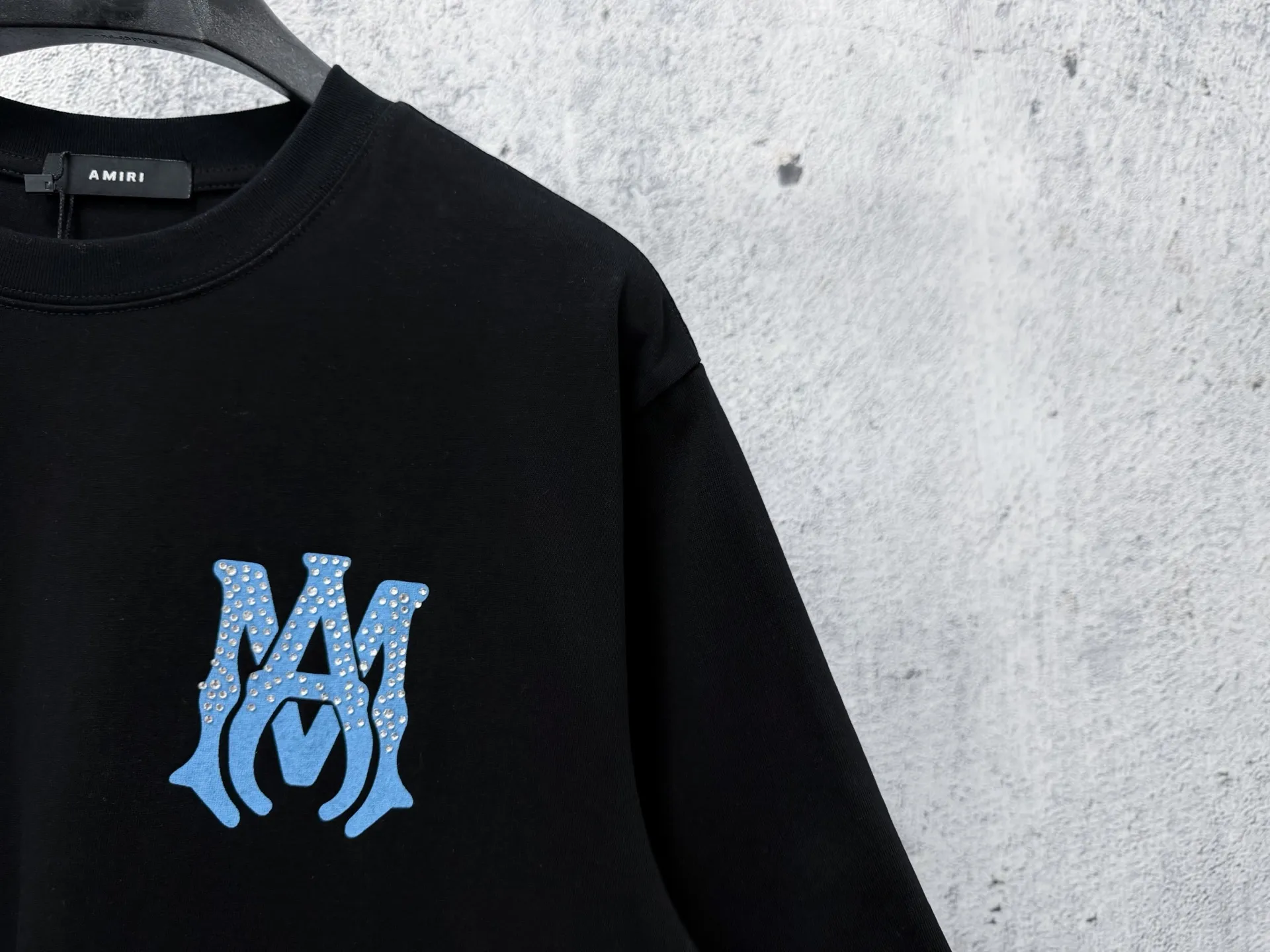 【AMIRI 】 26ss Logo Versatile ：Black White Size：S-XL