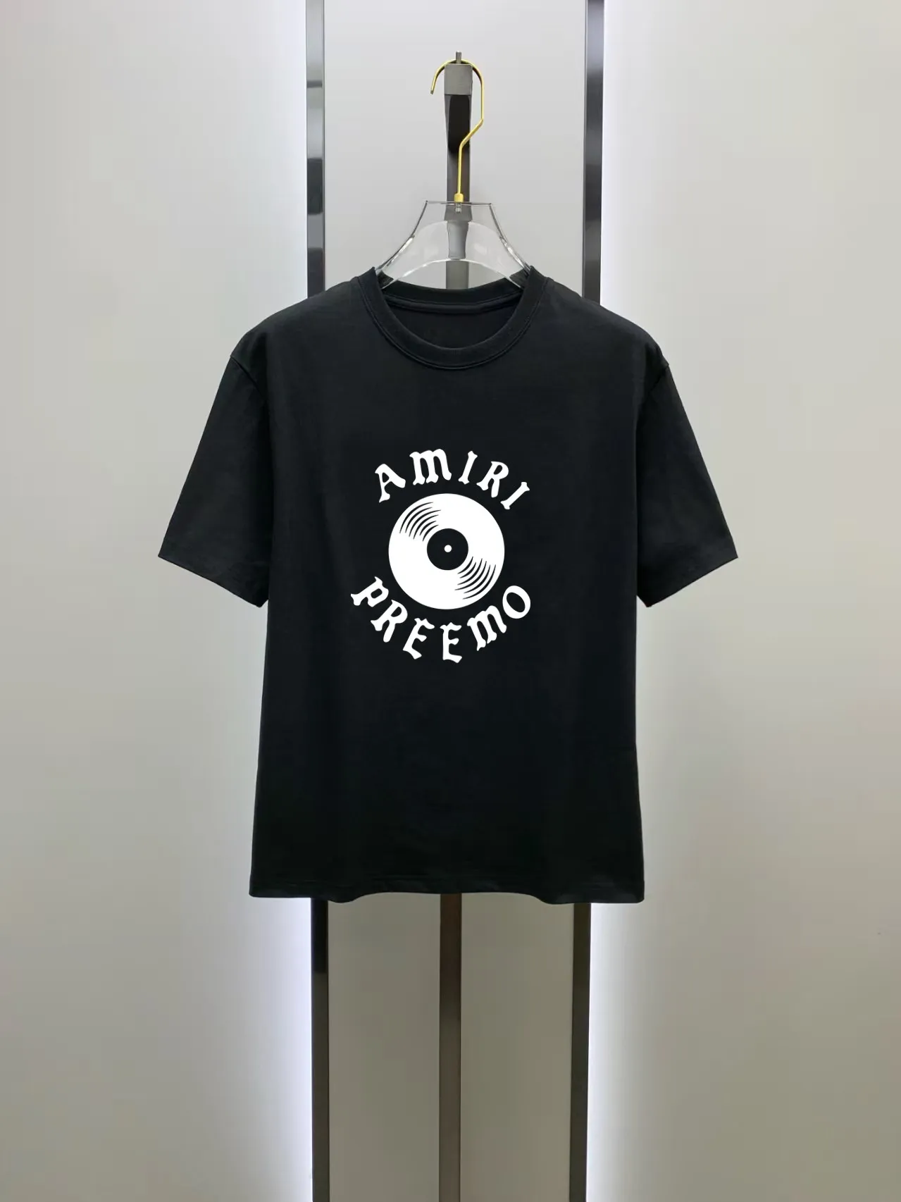 AMIRI# 2026 New Arrival New Arrival T Premium ！ logo Premium . . . . . ！ ！ ：Black。White！ Sizes： S M L XL XXL ：50 52 55 58 61 ：69 71 73 75 77 ：48 50 53 56 58 ：22 22.5 23 23.5 24 ， 1-3CM