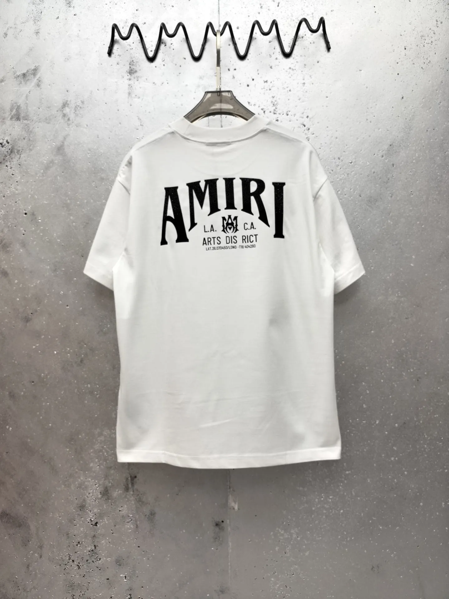 AMI 2025 New Arrival + Same Style S M L XL XXL Black White