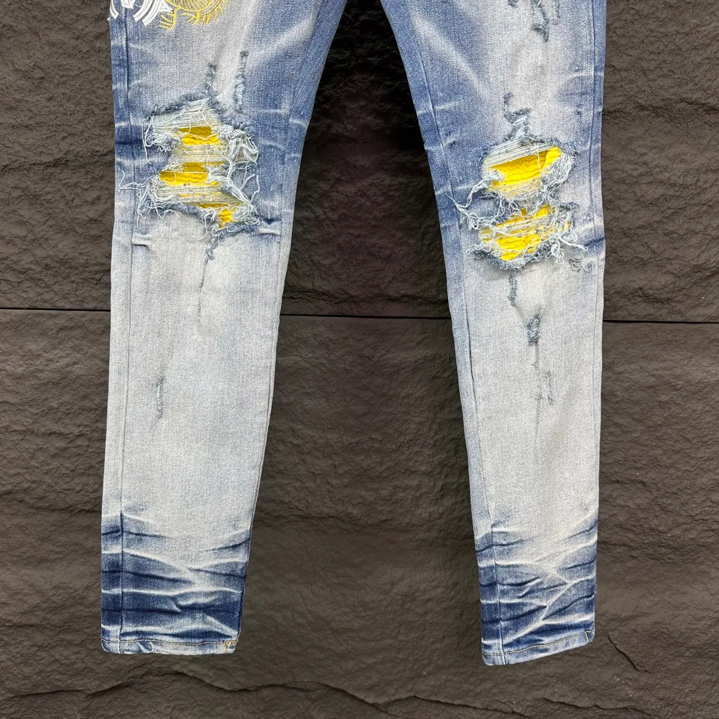 AMIRI 2025New Arrival Yellow Quality ， ， ， ， ， ！ ， ， ！！！ ：Light Blue Size：28、30、32、34、36（ Size）