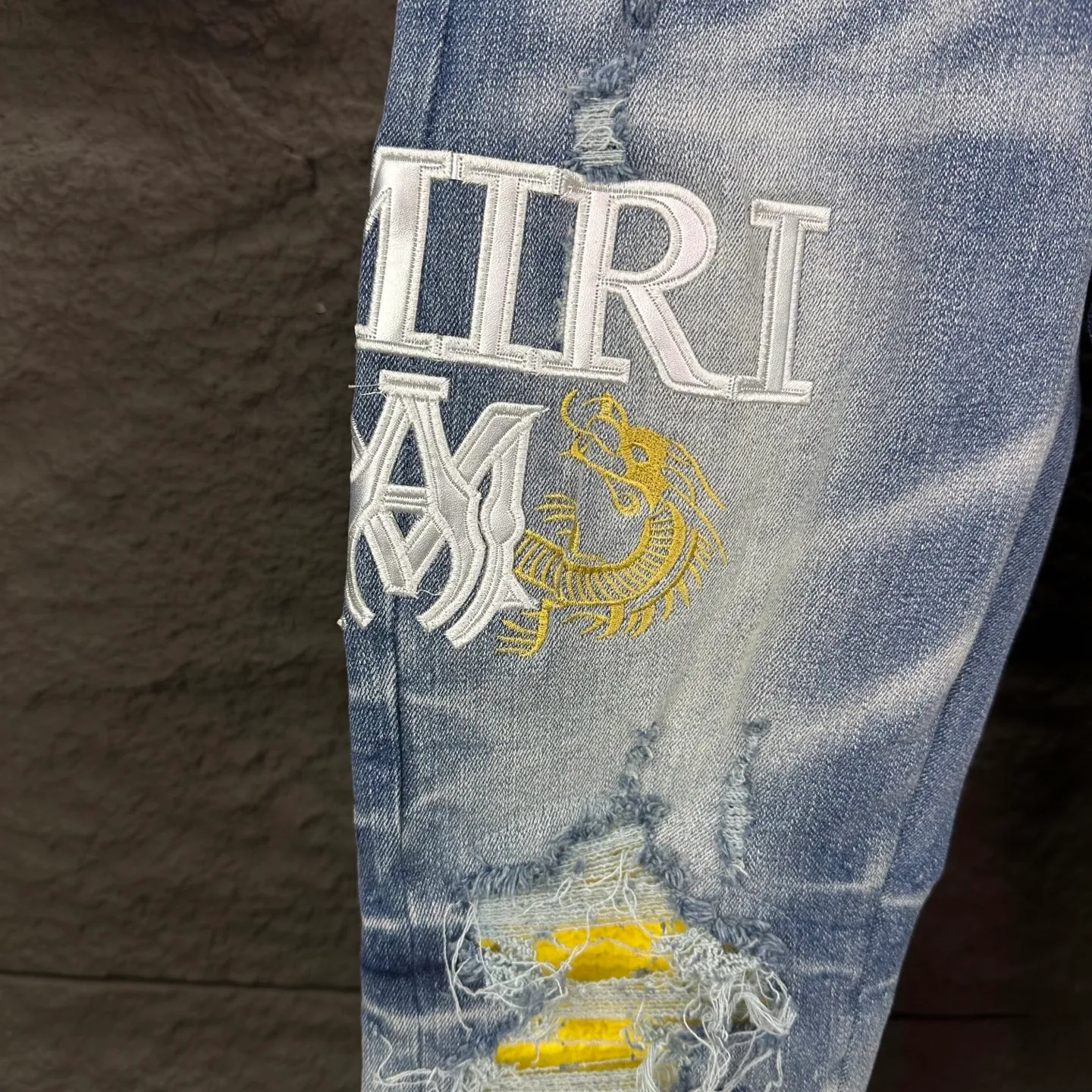 AMIRI 2025New Arrival Yellow Quality ， ， ， ， ， ！ ， ， ！！！ ：Light Blue Size：28、30、32、34、36（ Size）