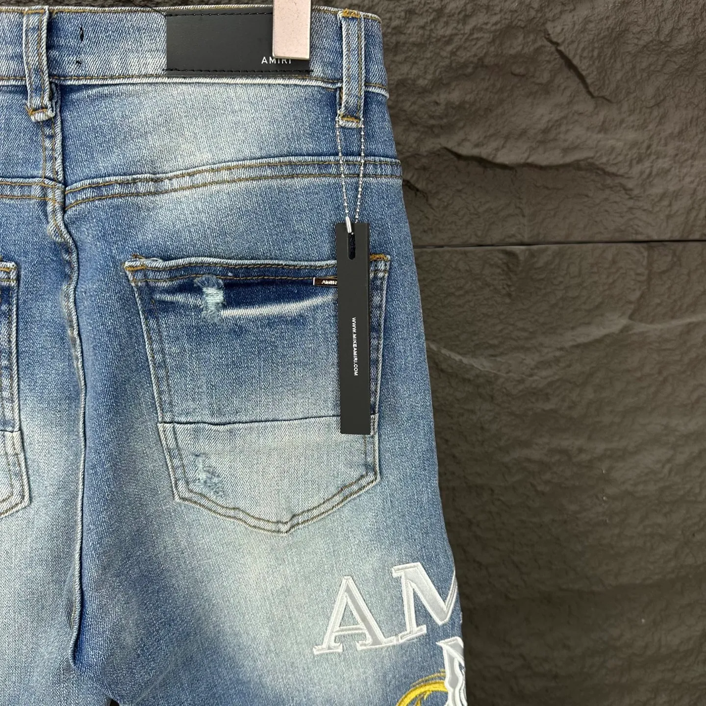 AMIRI 2025New Arrival Yellow Quality ， ， ， ， ， ！ ， ， ！！！ ：Light Blue Size：28、30、32、34、36（ Size）