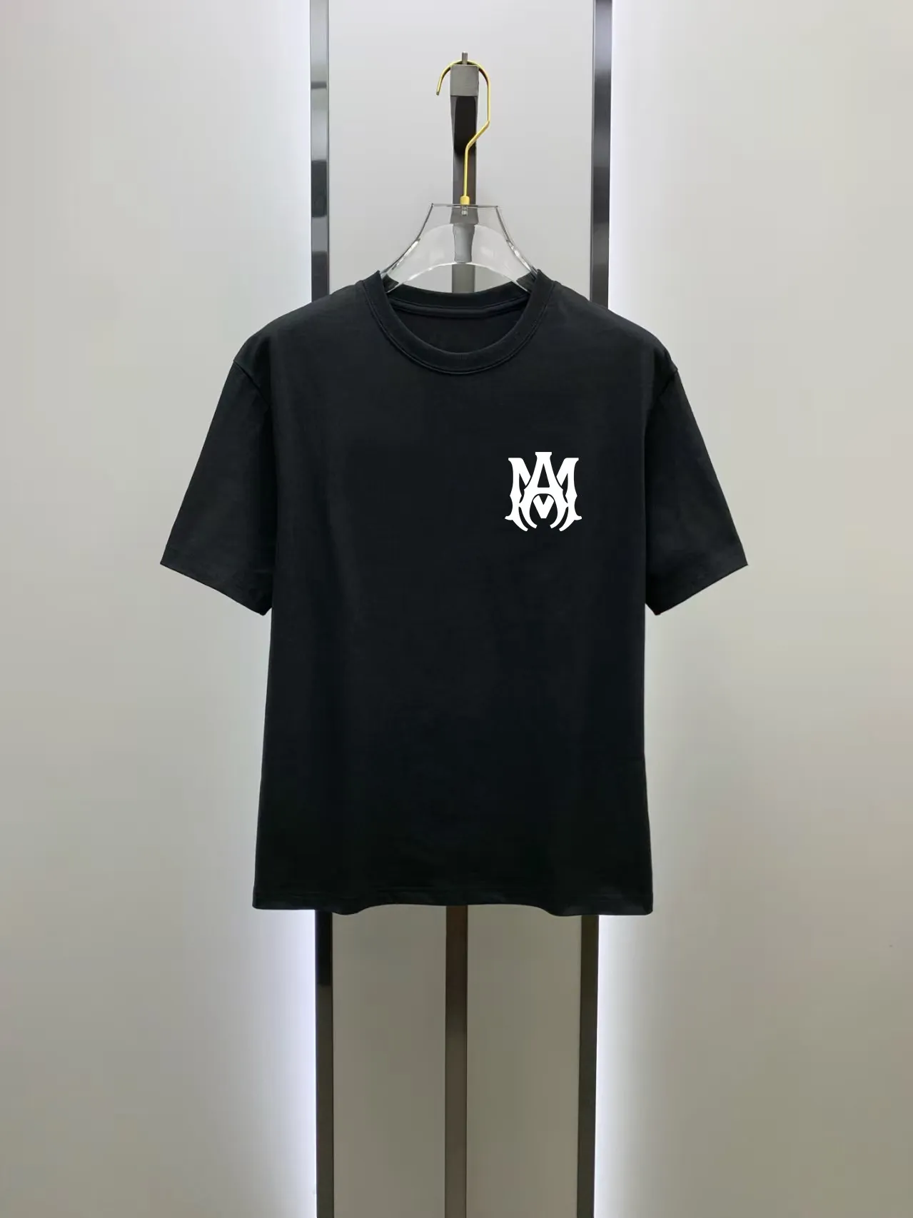 AMIRI# 2026 New Arrival New Arrival T Premium ！ logo Premium . . . . . ！ ！ ：Black。White！ Sizes： S M L XL XXL ：50 52 55 58 61 ：69 71 73 75 77 ：48 50 53 56 58 ：22 22.5 23 23.5 24 ， 1-3CM