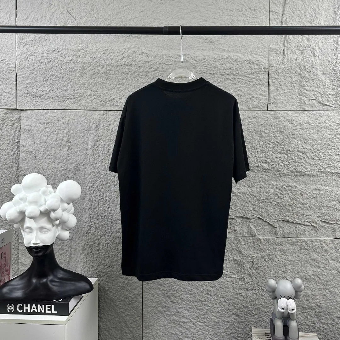 Amiri* 2026 New Arrival T Classic Same Style ：Black White Size： S （90-130 ） M （120-150 ） L （140-165 ） XL （160-180 ） XXL （180 ）