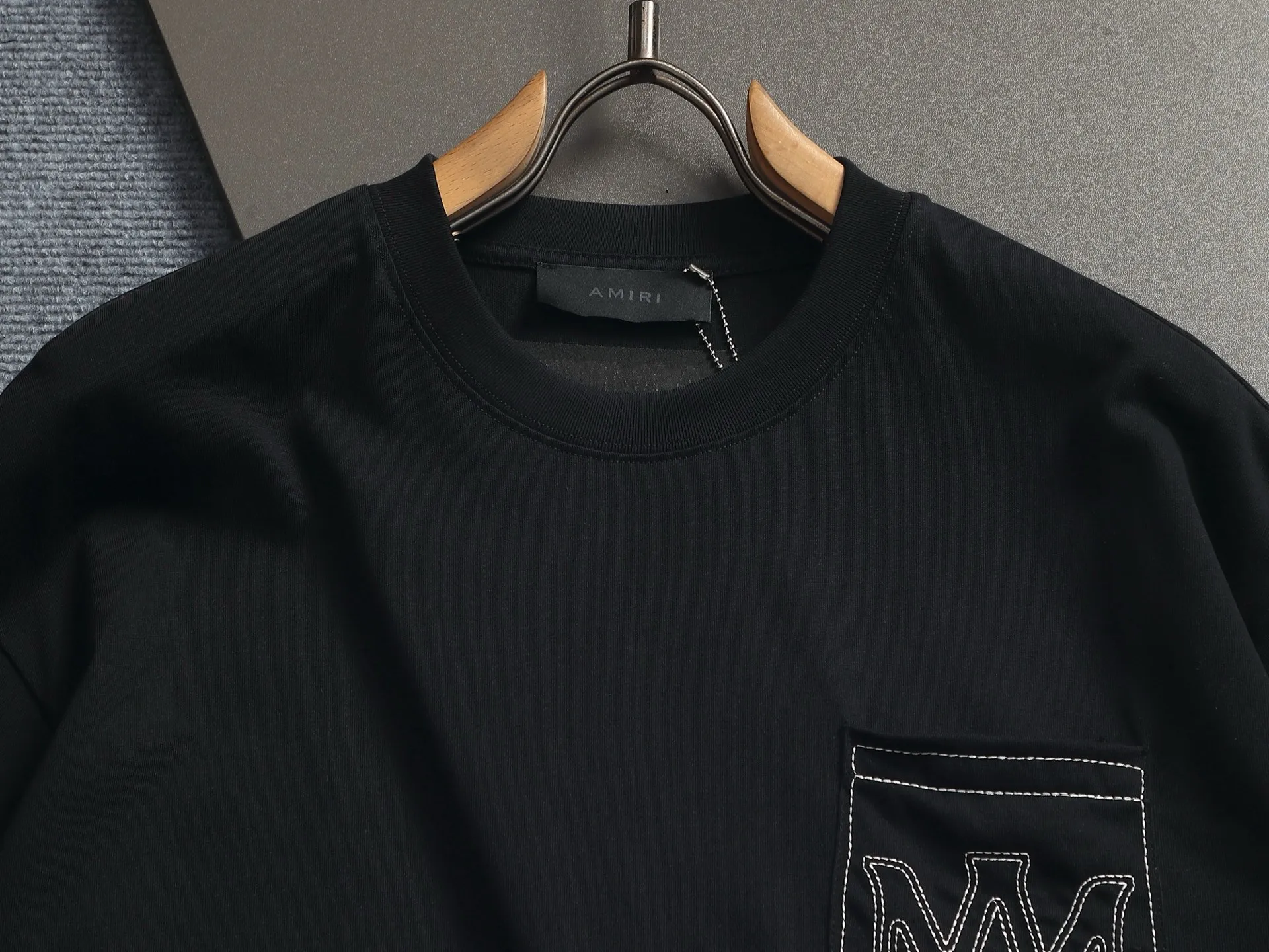AMIRI g Logo ， Retro Same Style T Versatile : Black Gray Size：XS S M L