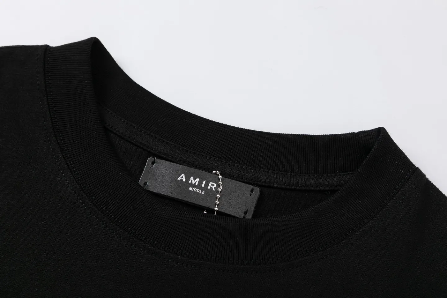 TAmiri ：Black， 。Size：S M L XL