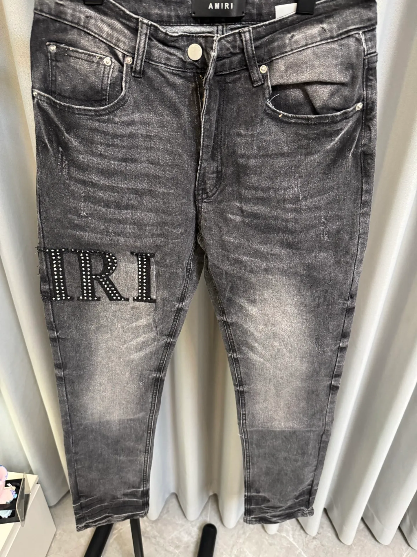 [High version] Amiri MX 1 26Ss Letter rivet slim fit washed jeans (picture color) Size: 28 30 32 34 (s-xl)