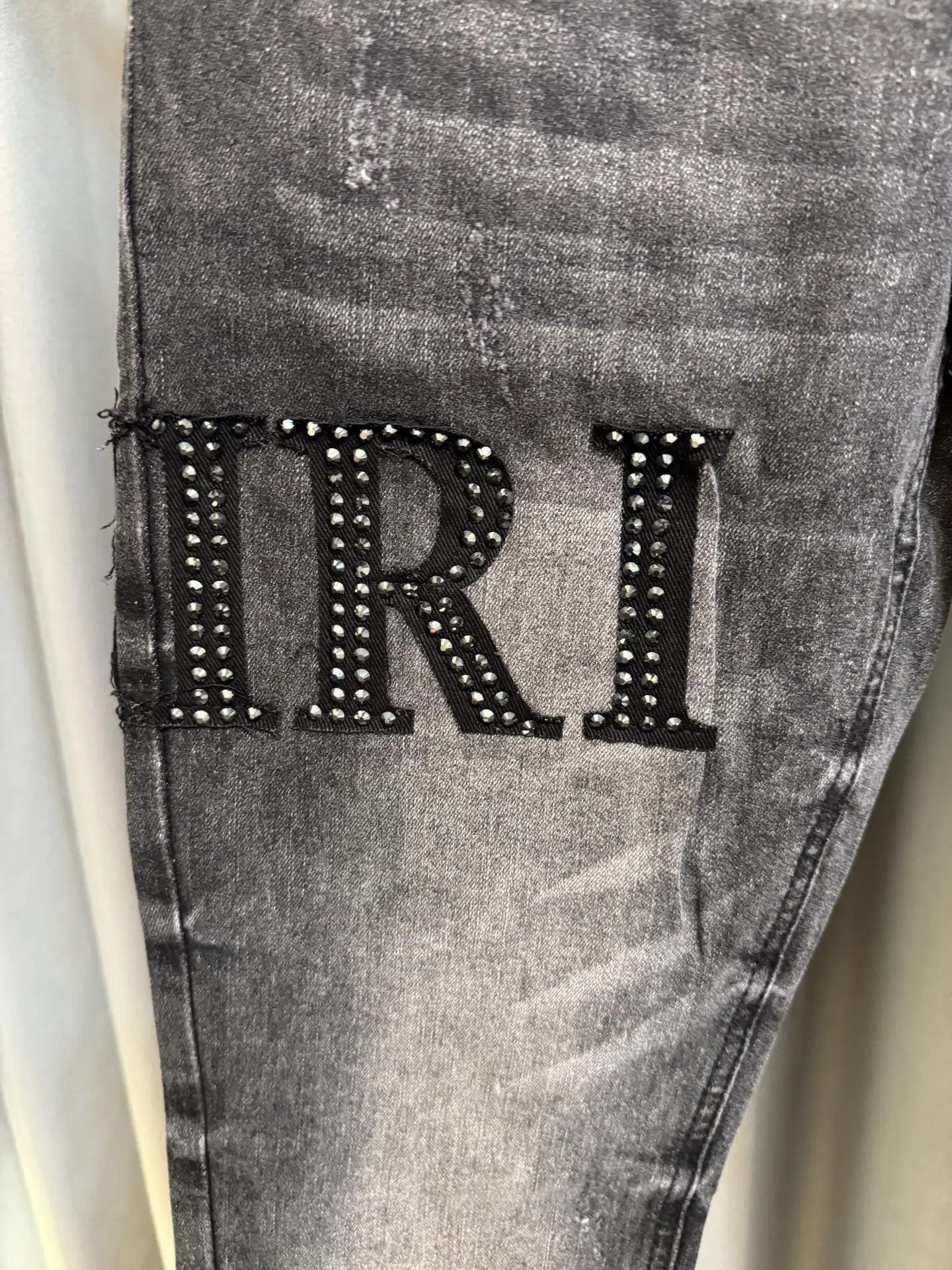[High version] Amiri MX 1 26Ss Letter rivet slim fit washed jeans (picture color) Size: 28 30 32 34 (s-xl)