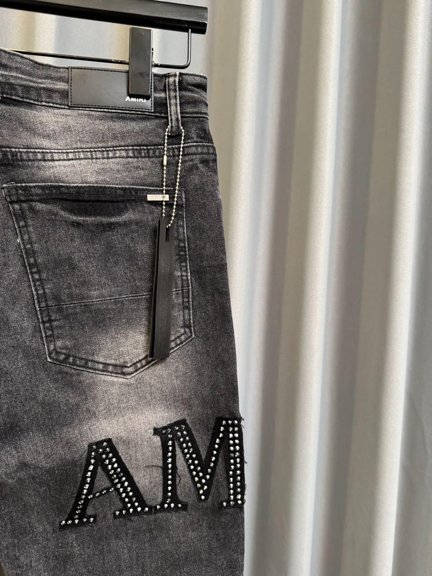 [High version] Amiri MX 1 26Ss Letter rivet slim fit washed jeans (picture color) Size: 28 30 32 34 (s-xl)