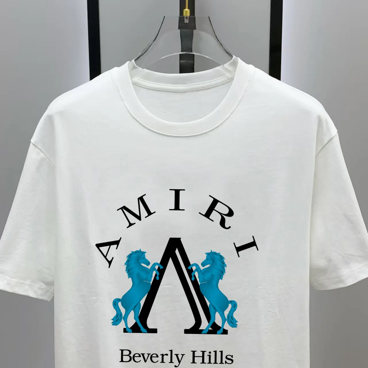 AMIRI# 2026 New Arrival New Arrival T Premium ！ logo Premium . . . . . ！ ！ ：Black。White！ Sizes： S M L XL XXL ：50 52 55 58 61 ：69 71 73 75 77 ：48 50 53 56 58 ：22 22.5 23 23.5 24 ， 1-3CM