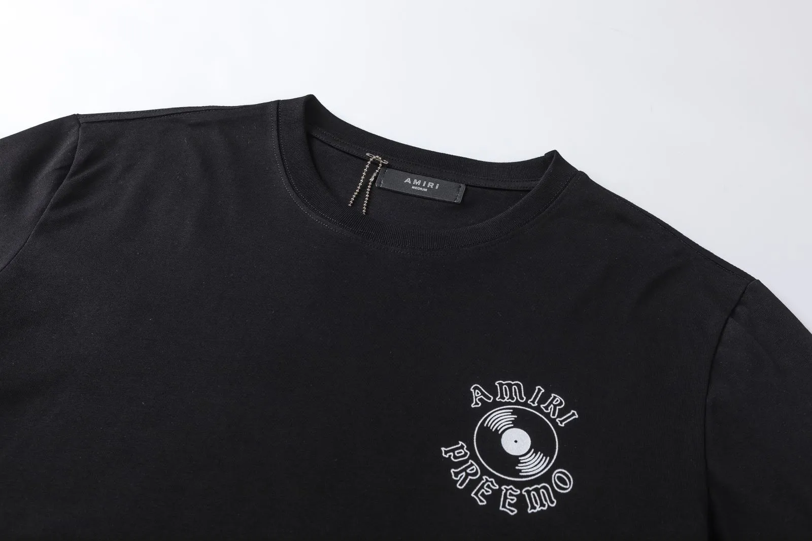 7112# ， ：Black。Size：S M L XL