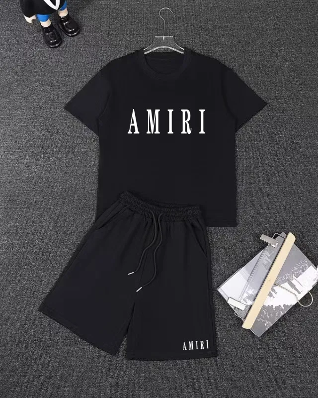 AMIRI ， + ， ， ， ， 。 Sizes： S M L XL XXL ：50 52 55 58 61 ：69 71 73 75 77 ：48 50 53 56 58 ：22 22.5 23 23.5 24 ， 1-3CM