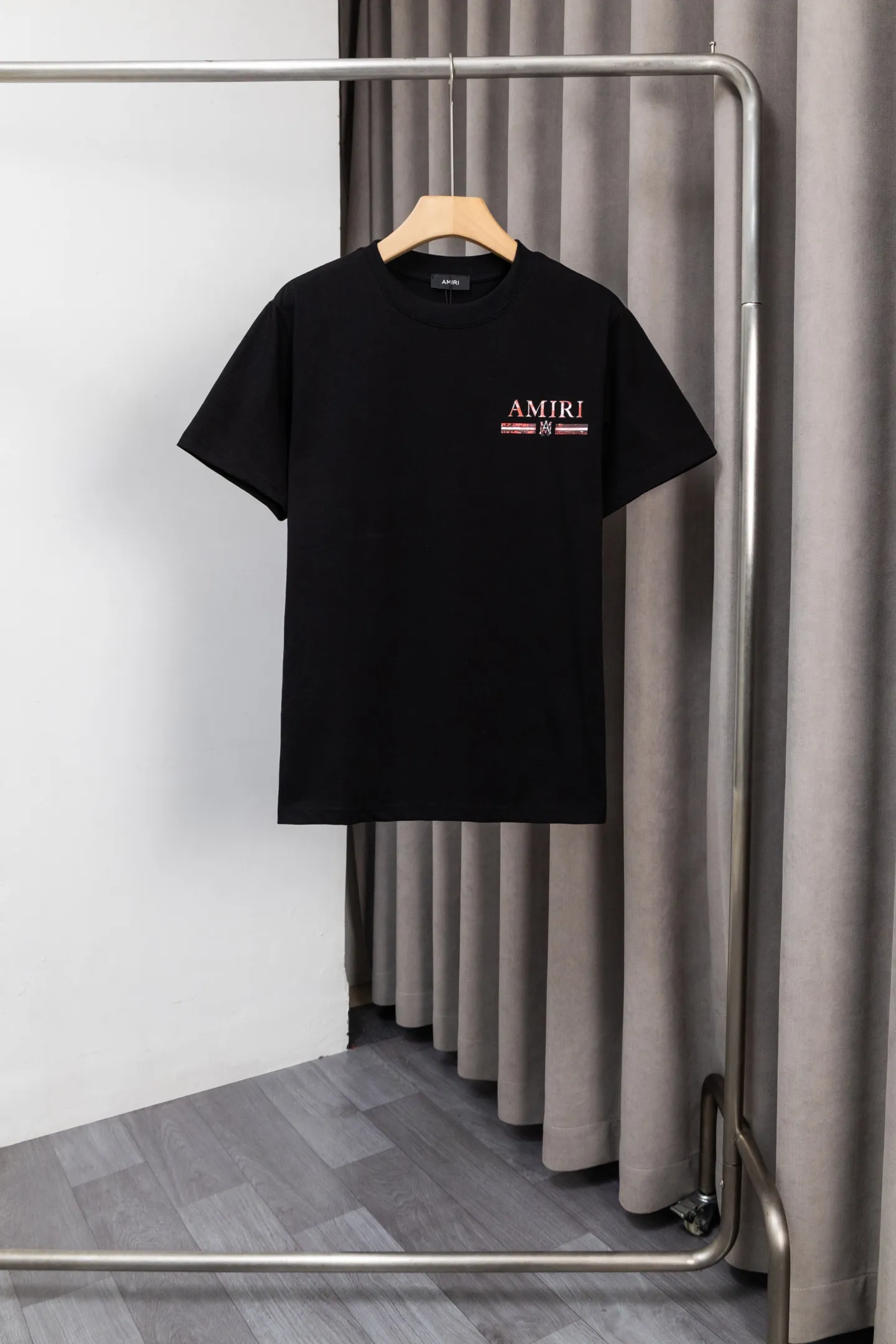 Y 036 《𝙉𝙚𝙬♈️AMIRI》 41ss New Arrival T ， + logo ， ， ， Versatile， Same Style。 : Black，White，Size:M～XXL