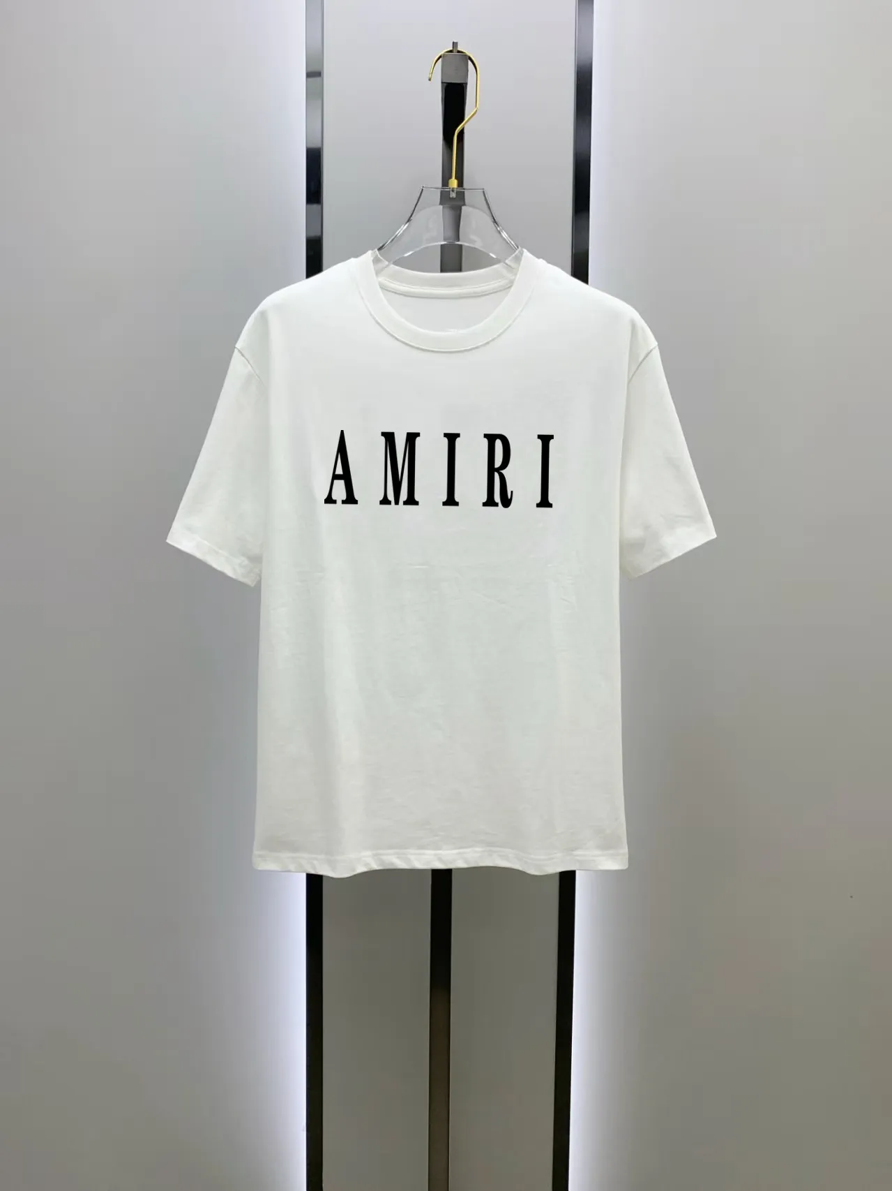 AMIRI# 2026 New Arrival New Arrival T Premium ！ logo Premium . . . . . ！ ！ ：Black。White！ Sizes： S M L XL XXL ：50 52 55 58 61 ：69 71 73 75 77 ：48 50 53 56 58 ：22 22.5 23 23.5 24 ， 1-3CM