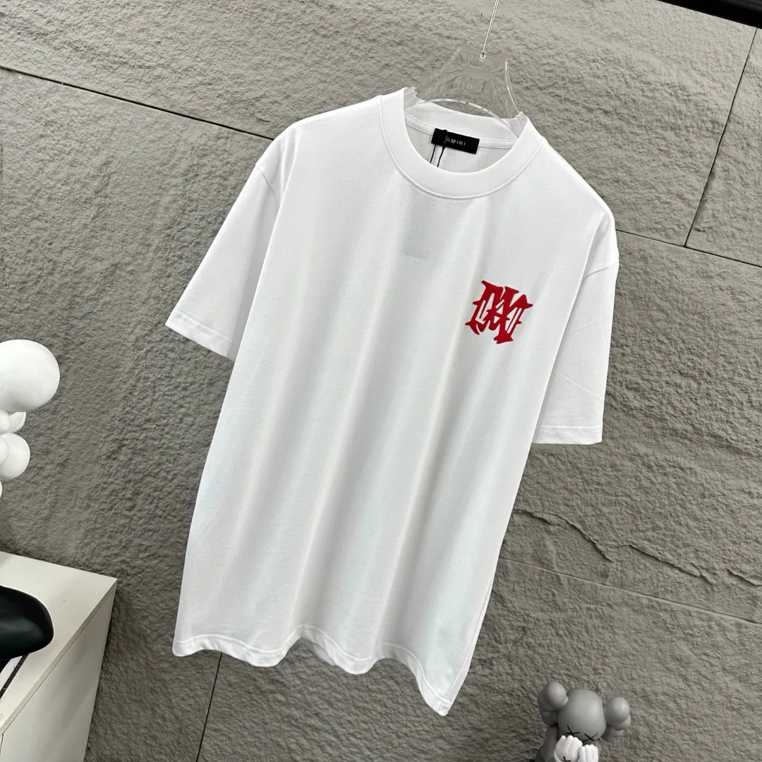 Amiri*Emile 2026 Early Spring and Summer New Arrival Customized plain cotton double yarn fabric Short-sleeved T-shirt Classic letter three-dimensional flocking technology Men and women Same Style Color: Black White Size: S (90-130 pounds) M (120-150 pounds) L (140-165 pounds) XL (160-180 pounds) XXL (180 pounds)