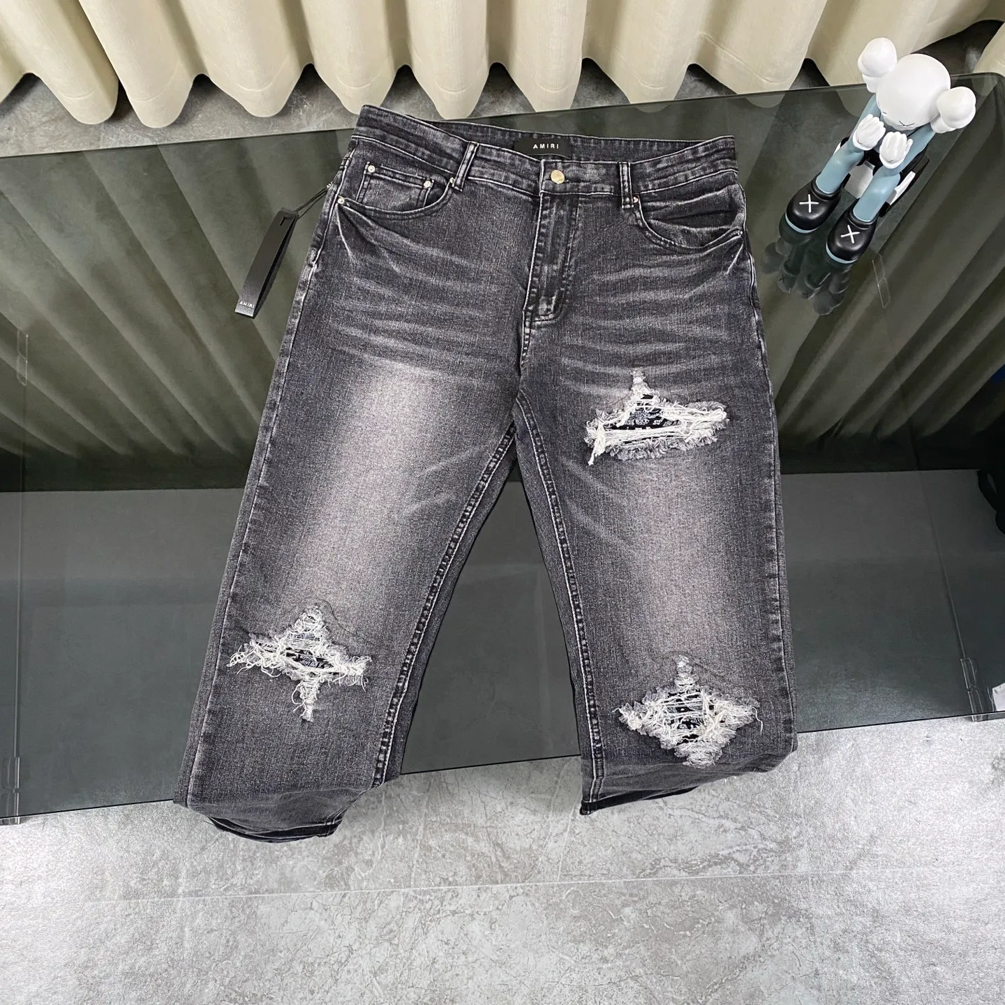 Amiri - Quality ： amiri ， ，amiri Mike Amiri ， 、Punk Rock ， amiri ， 。amiri ， ， 。 ， ， ， 。amiri ， ， ， amiri 。 amiri ， ， ， ， 。 amiri ， 、 、 ， 。 ， 。 oversize trackpants ， ， ， ， 。 Size 28—34