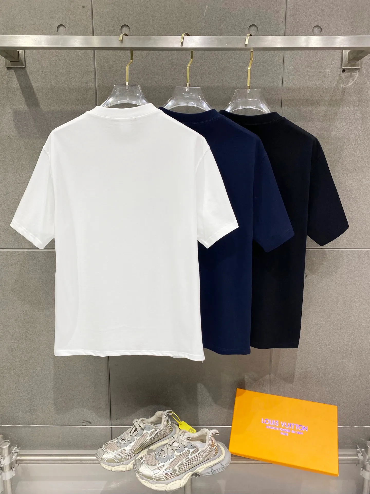 BOSS， ， ，Classic logo ， Quality Original ， ， ， Premium 。 ！ :Black White，Royal Blue Sizes: S-XXL : g