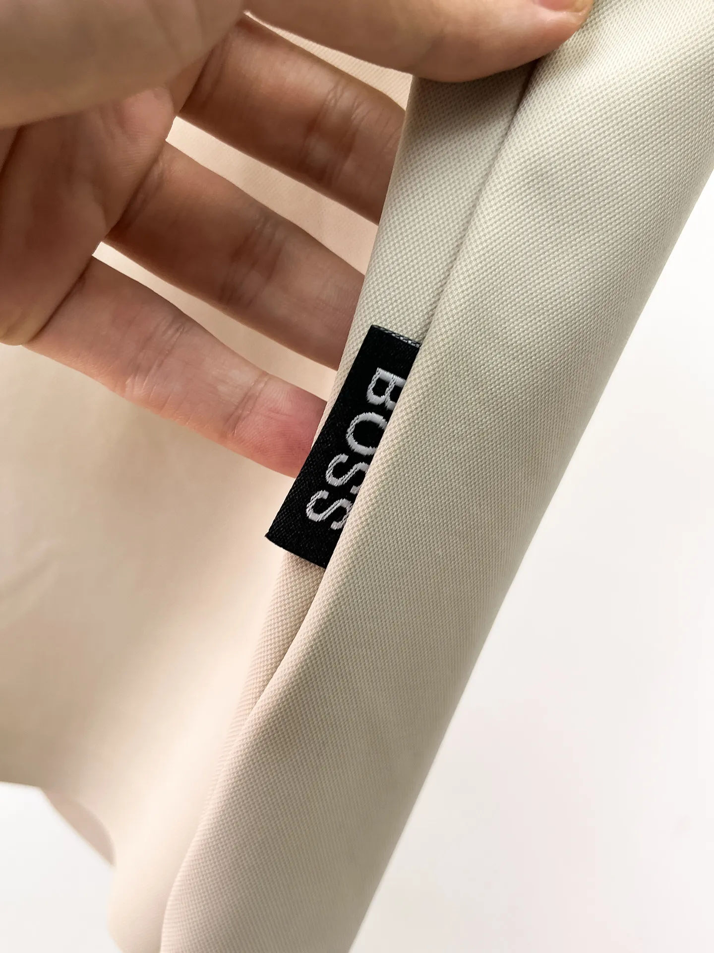 BOSS Premium ！ ， ， ， ！ ， ， Breathable ， ， ， ， ， ， ， ， ！ ， 。 ， ， ， ， ， Quality ！ ， M-4XL ， ！