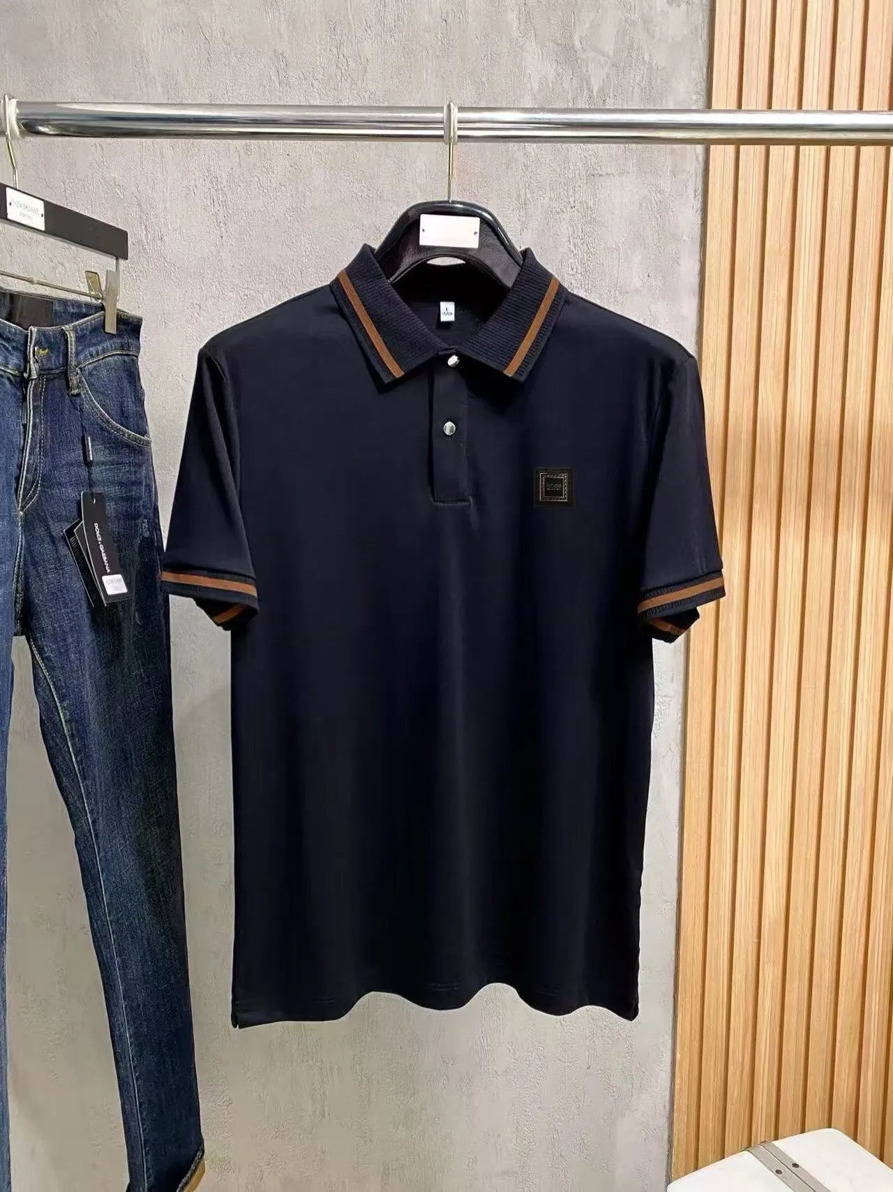 ，Boss 2026 POLO ， ， ，Classic ！ ， ， ， ！ ， Classic ， ， logo ！ ， ， ， ， ！ ， Premium ， ， ， ， Breathable ， ， ！ ， ， ， ， ， ， ， ， ， ！Size：M-4XL
