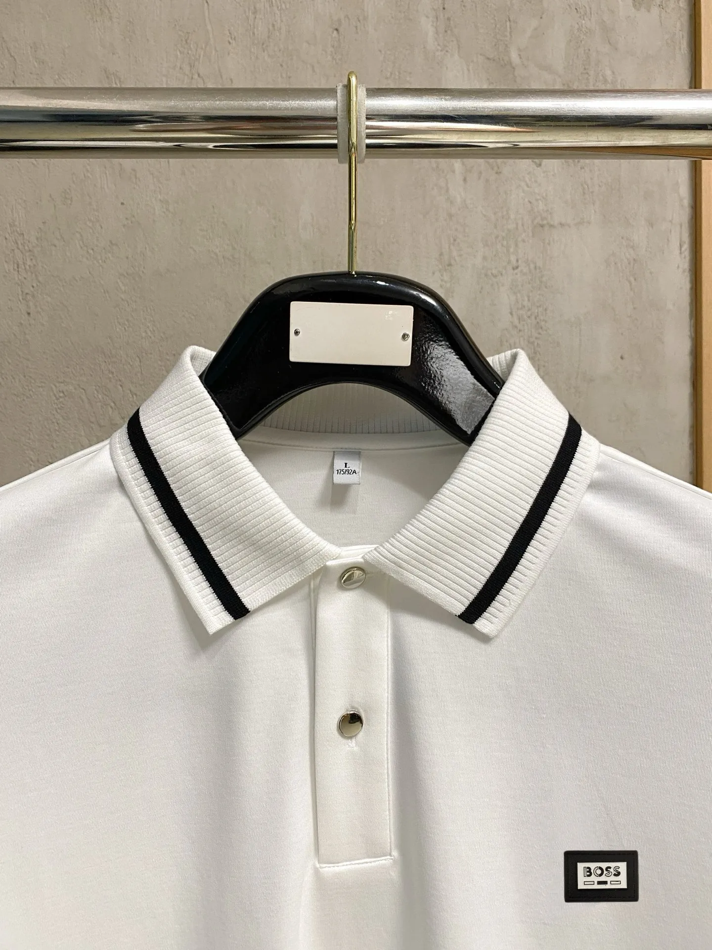 ，Boss 2026 POLO ， ， ，Classic ！ ， ， ， ！ ， Classic ， ， logo ！ ， ， ， ， ！ ， Premium ， ， ， ， Breathable ， ， ！ ， ， ， ， ， ， ， ， ， ！Size：M-4XL