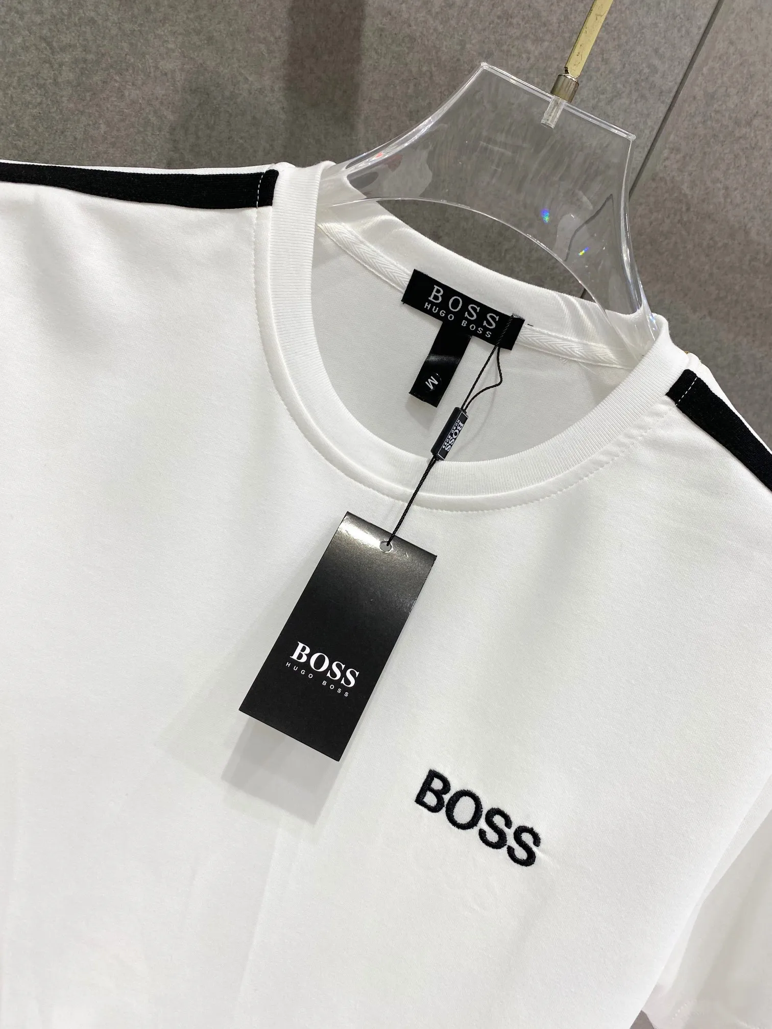 Classic ， Versatile ！ ， Classic logo ， 👍 ！ ， ， ， ， ， ！ ， ！ Sizes M-3XL