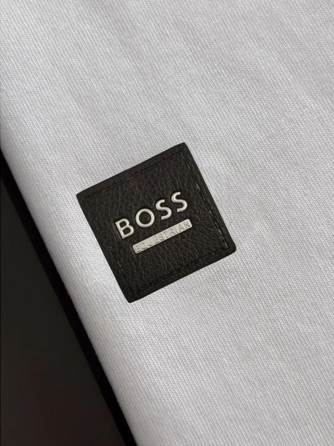 ，Boss Same Style T ！ DG Logo ！ ！ Breathable ， 。Premium ， ！ Same Style！ ：Black White Size：S-xx L