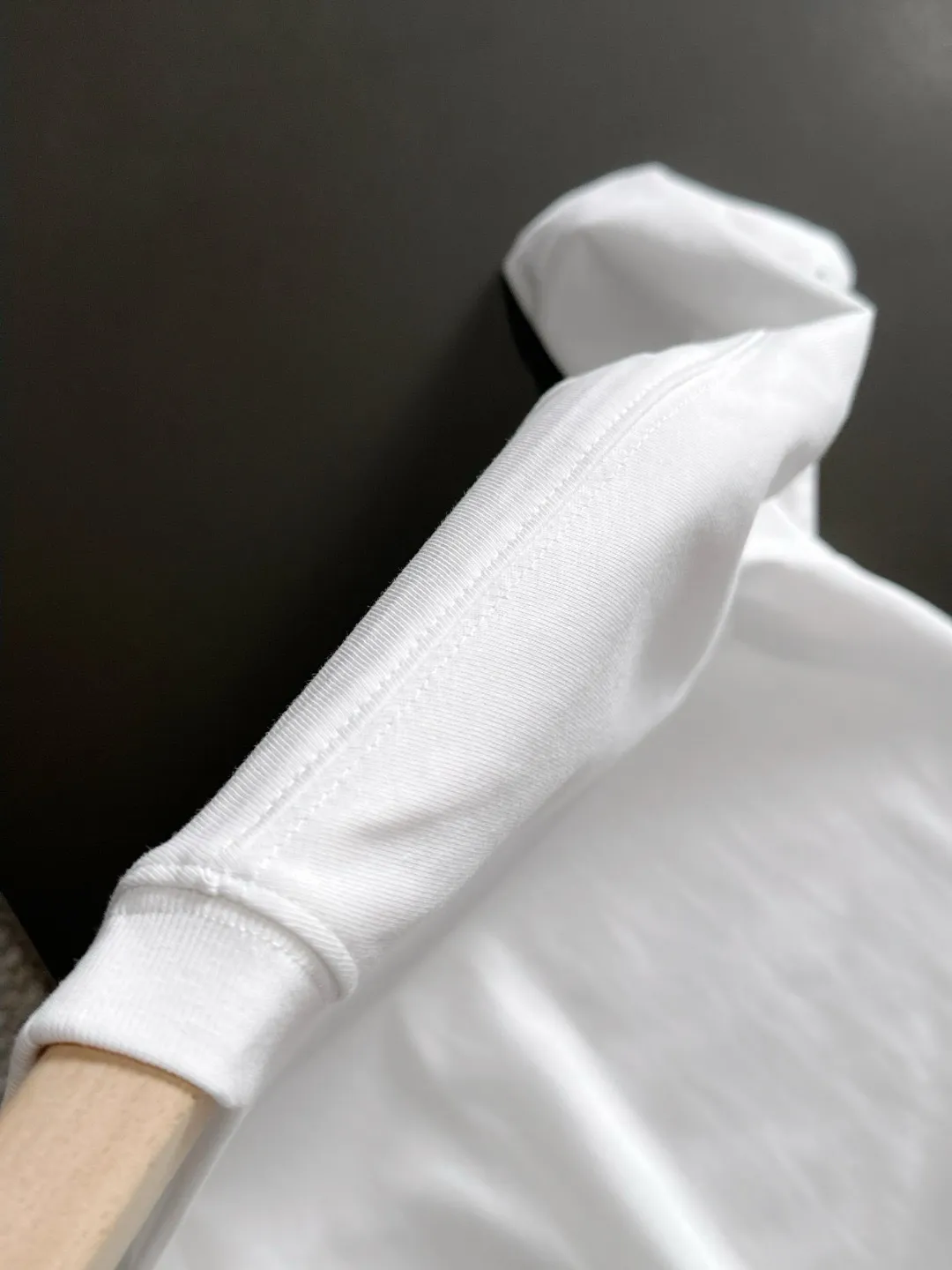 ，Boss Same Style T ！ DG Logo ！ ！ Breathable ， 。Premium ， ！ Same Style！ ：Black White Size：S-xx L