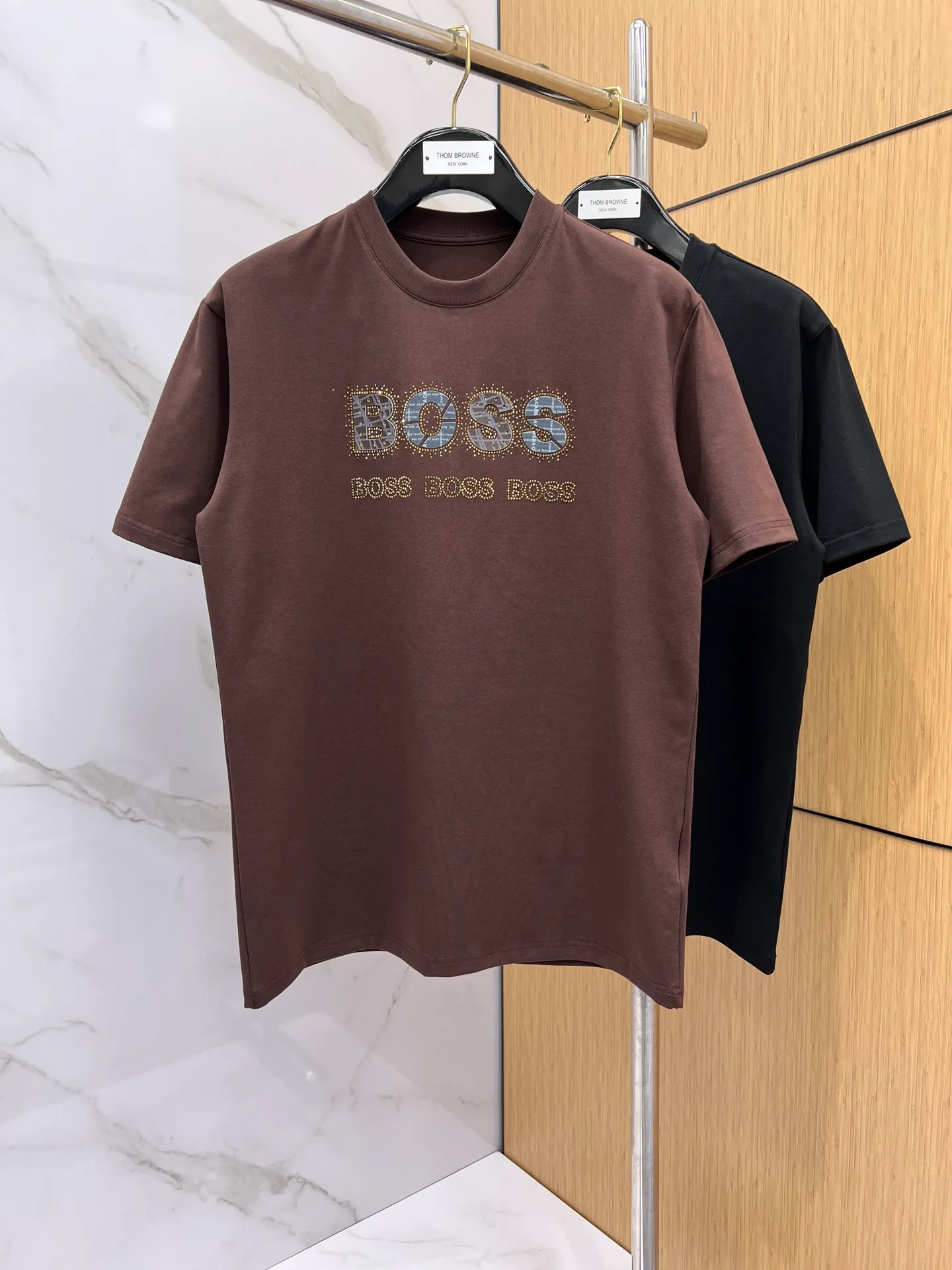 boss🌟New Arrival New Arrival T Premium ！ logo Premium . . . . . ！ ！ 🐎🐎Size：M-XXL（Size ）