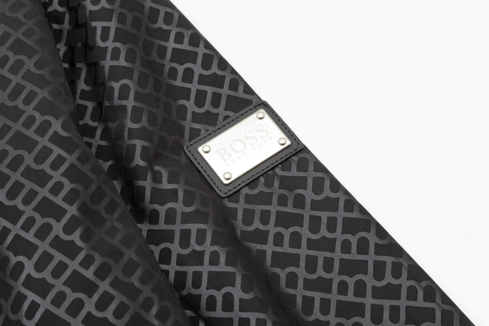 2024 BOSS New Arrival Classic Logo. Quality Classic Versatile ！ ：Black Khaki Sizes:M-4XL