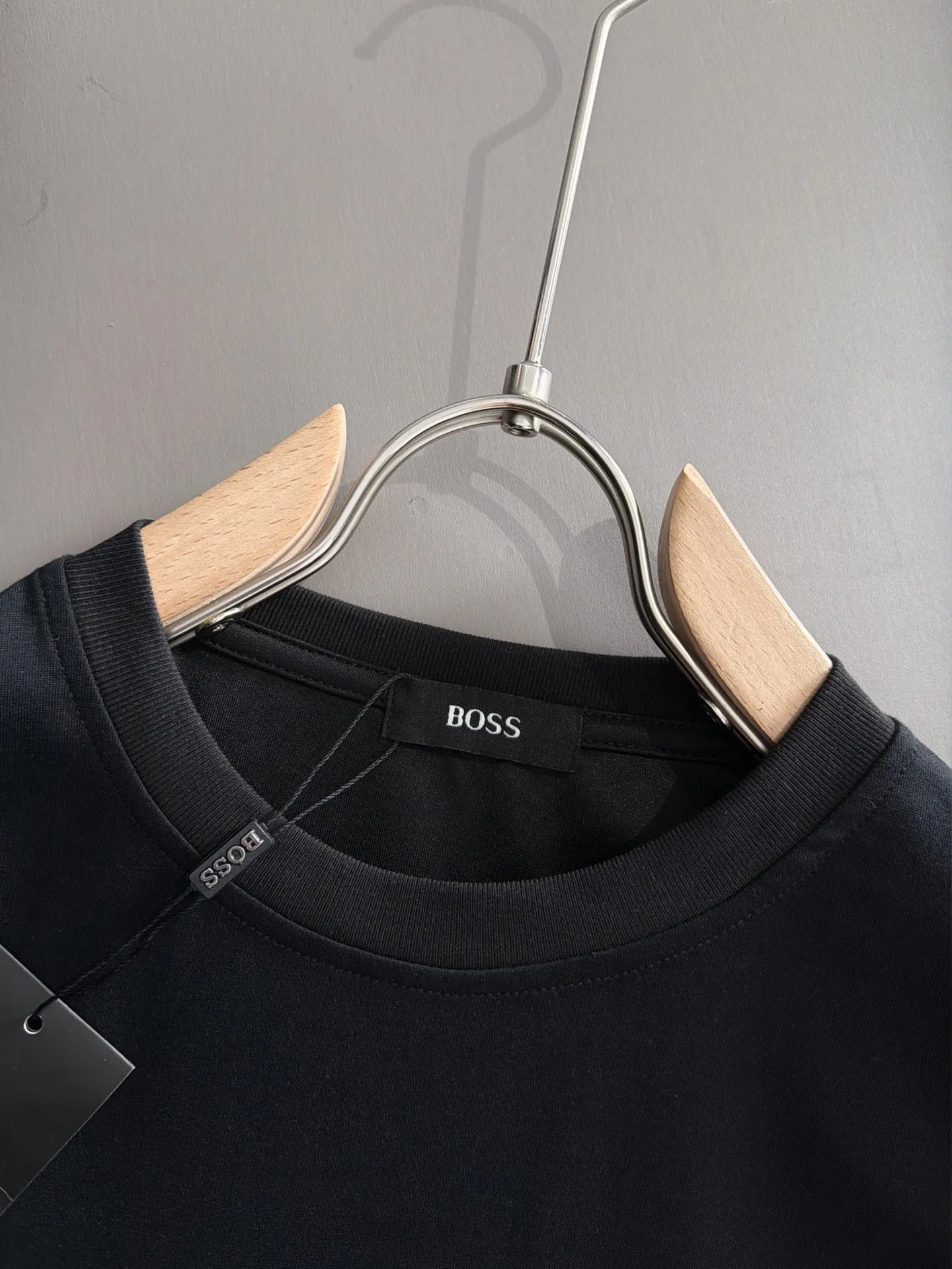 BOSS 2026ss New Arrival ，Premium ！ Breathable ， ， ， Quality。 ！ ， ！Sizes：M-3XL