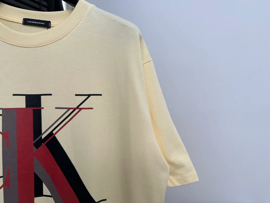 【𝐂𝐚𝐥𝐯𝐢𝐧 𝐊𝐥𝐞𝐢n】ck 24SS Retro logo T ， ， logo ～ Retro logo， ， ！ Os ， Same Style， ！ Size：s-xl