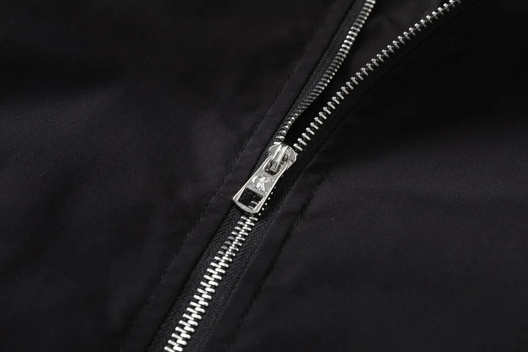 Calvin kleinc K ！ ！ Trino Breathable GORE， ， ， 、 ， ck Logo 。 ， ， ， 。 ！ ：Black Size：S M L XL
