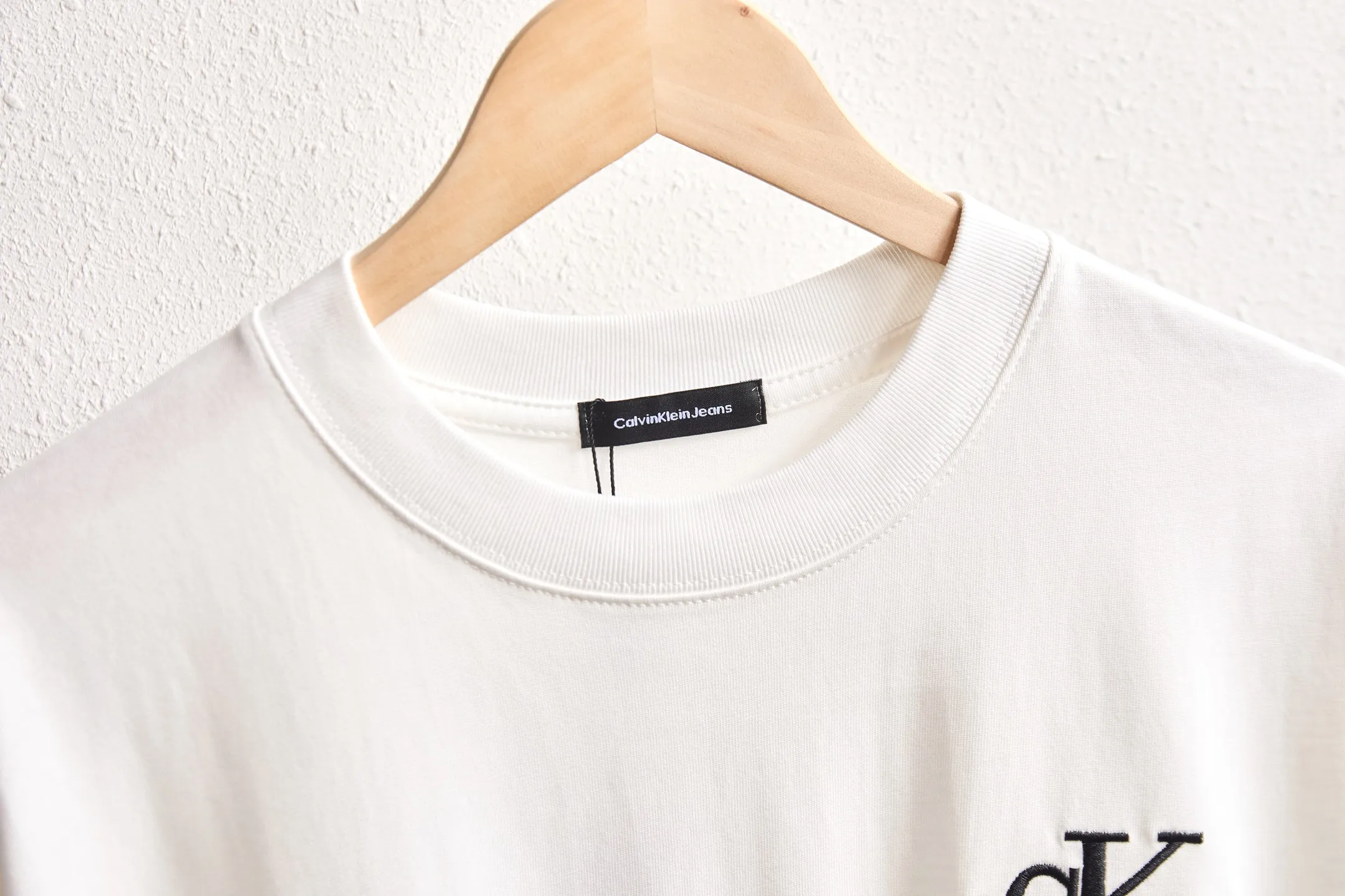 TM ck ： 32 ： Hot Sale os ：Black White Size：S M L XL