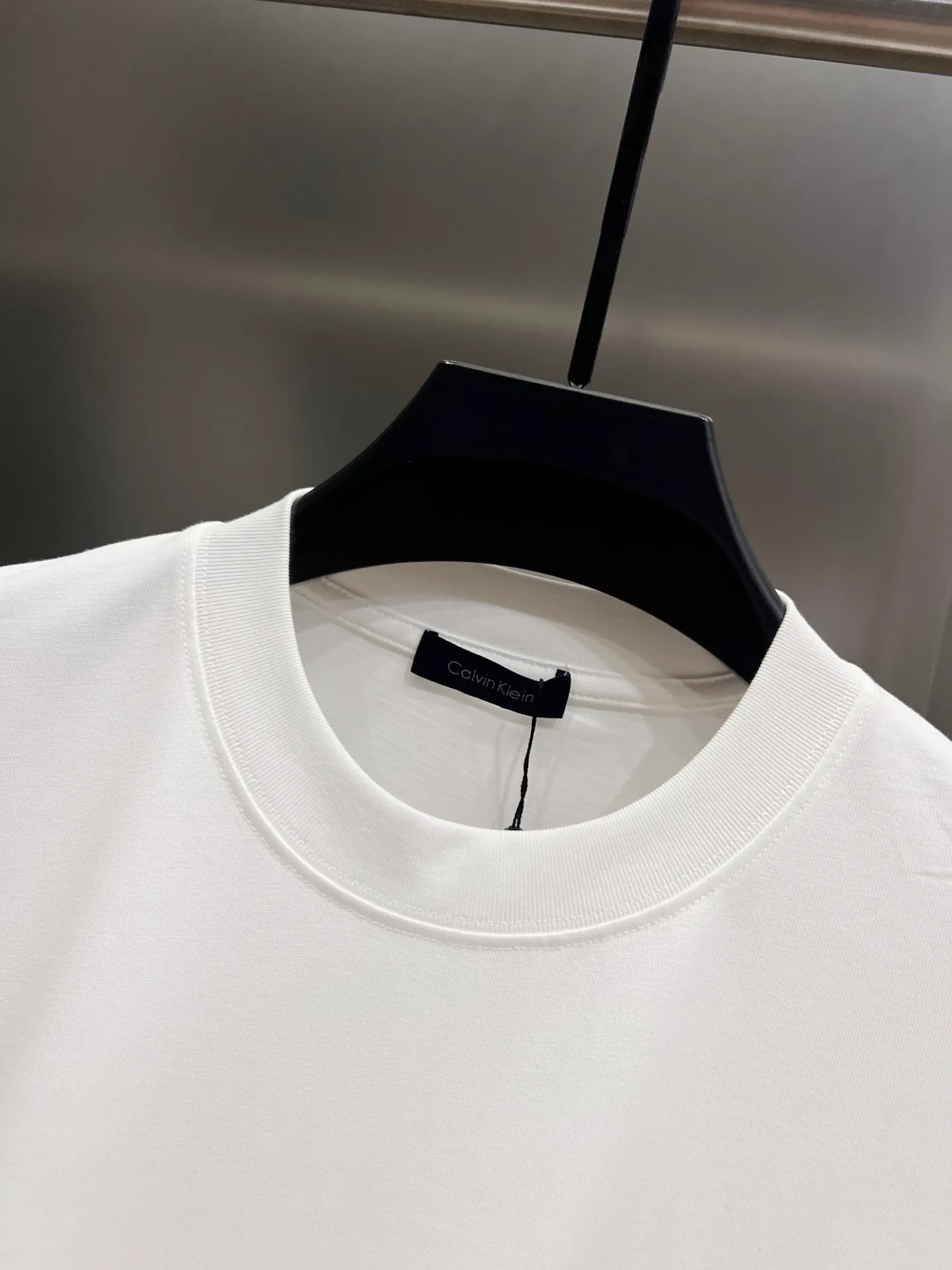 C K*2026 New Arrival Classic Premium ！Breathable ， T Same Style Size S M L XL XXL Black White
