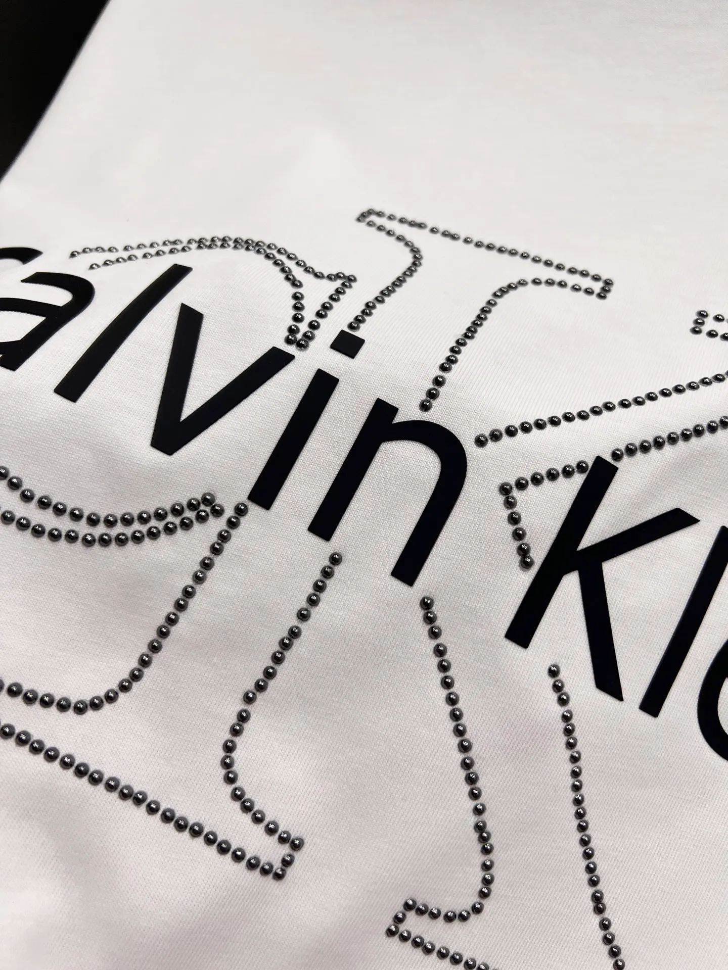 C K*2026 New Arrival Classic Premium ！Breathable ， T Same Style Size S M L XL XXL Black White