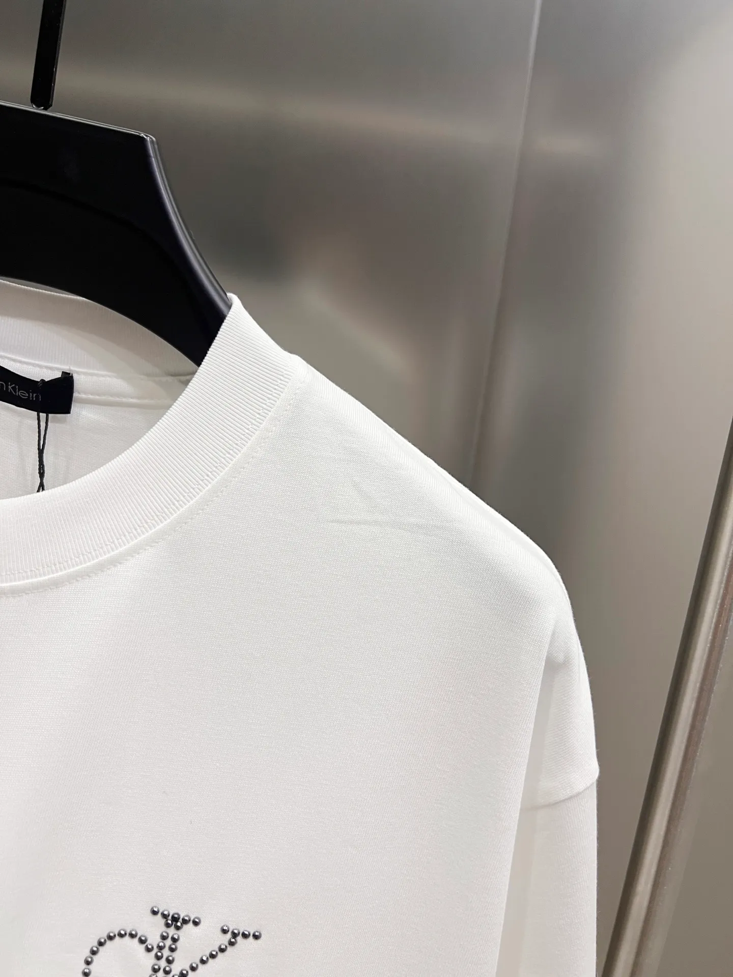 C K*2026 New Arrival Classic Premium ！Breathable ， T Same Style Size S M L XL XXL Black White