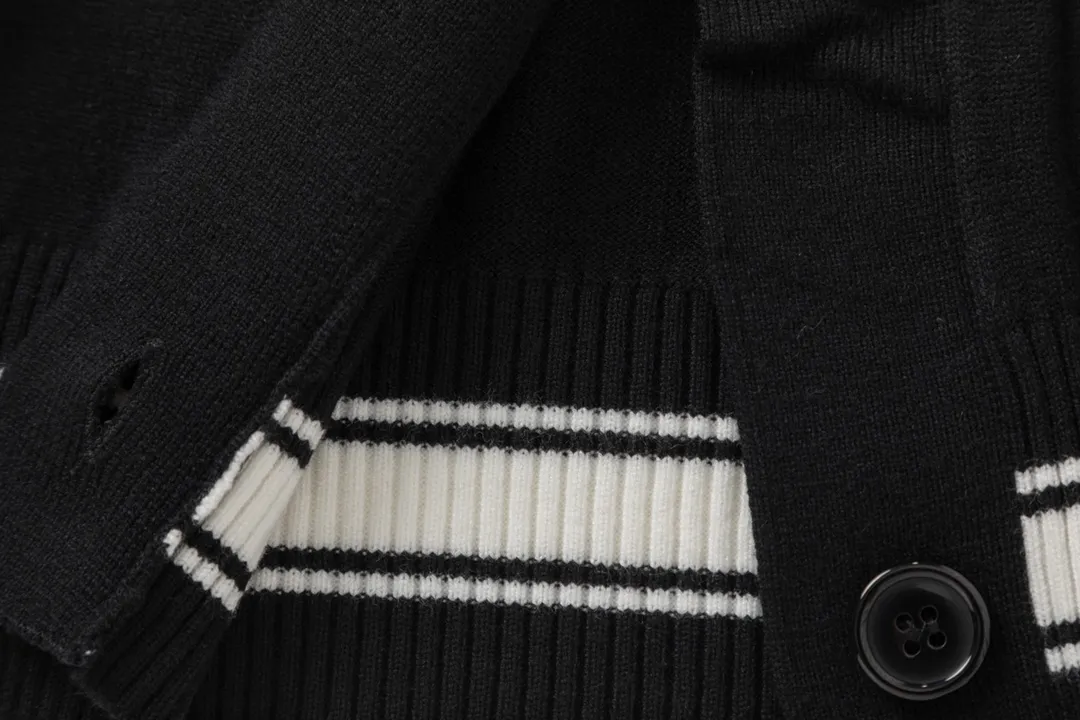 Calvin klein/ck V ！ ， ， … Jennie ， Classic logo ， ， ， 。 ， ， ， ，Versatile ， ！ ！ ：Black/Gray Size：S M L XL