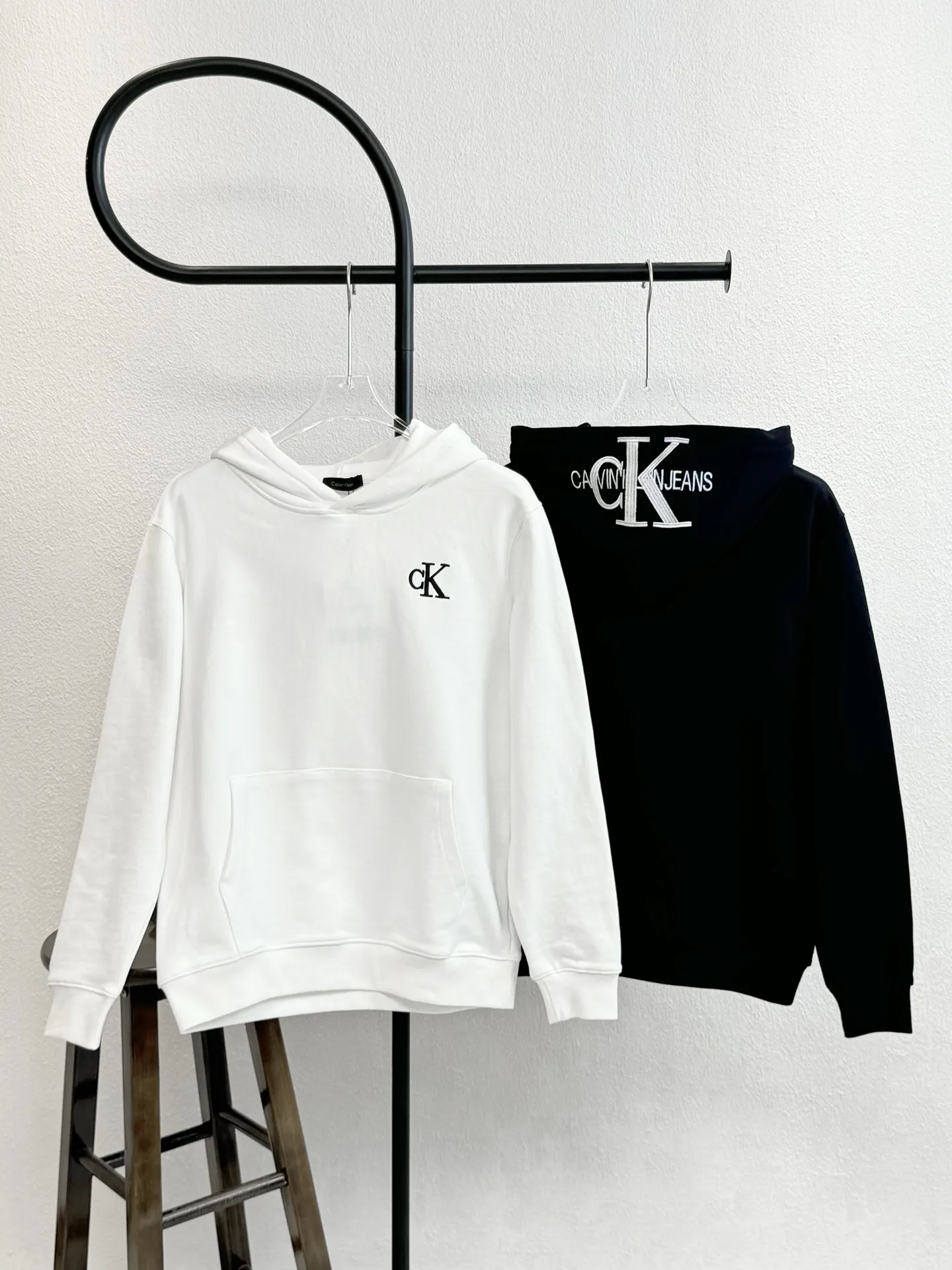 XB 47 CK Black White 95 5 1×1 Same Style OS ： Size：S-XL