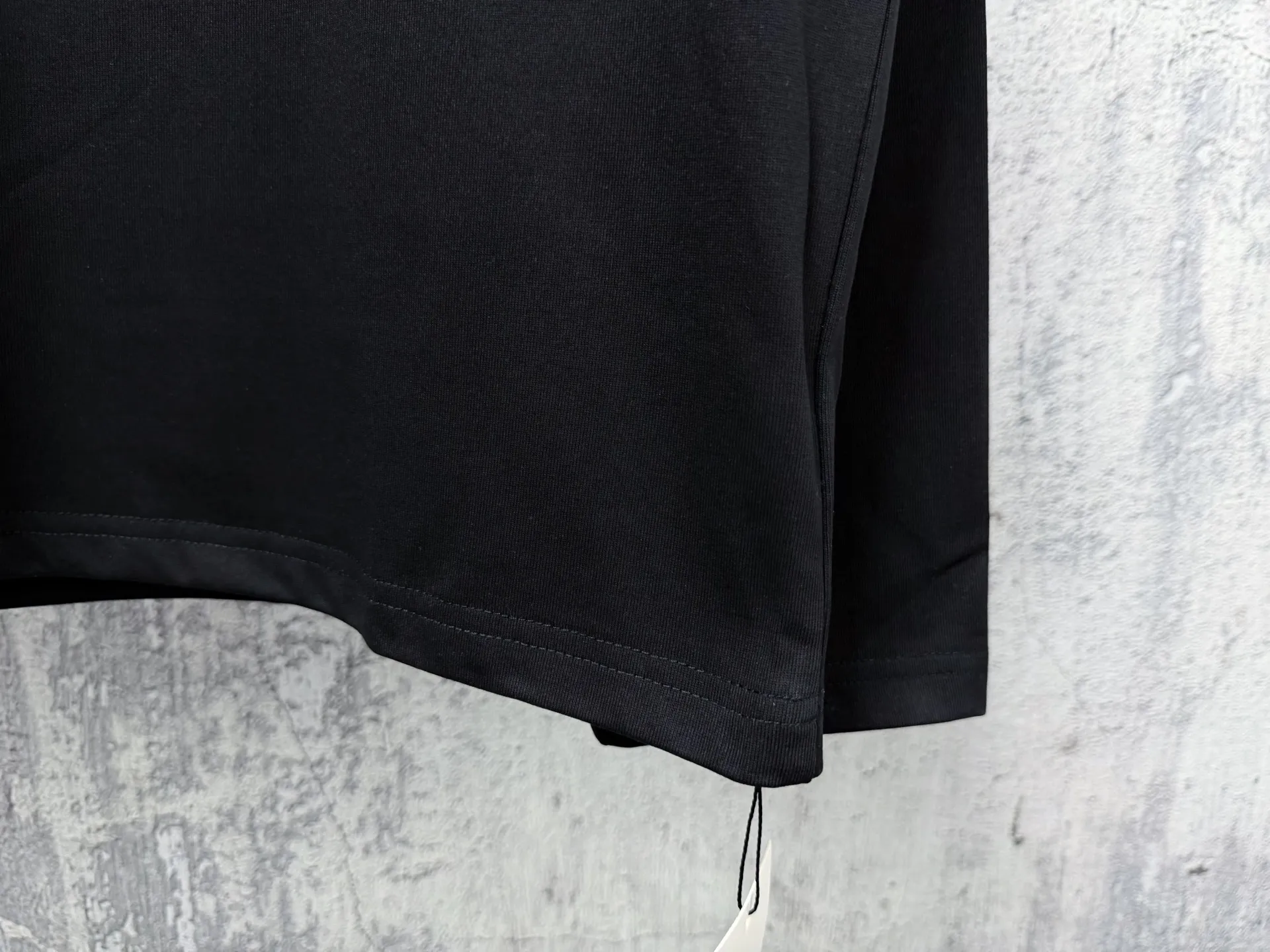 【𝐂𝐚𝐥𝐯𝐢𝐧 𝐊𝐥𝐞𝐢n】ck 26SS logo Same Style！ g ， ， ， Same Style! ， t !! Same Style Size：S-XL