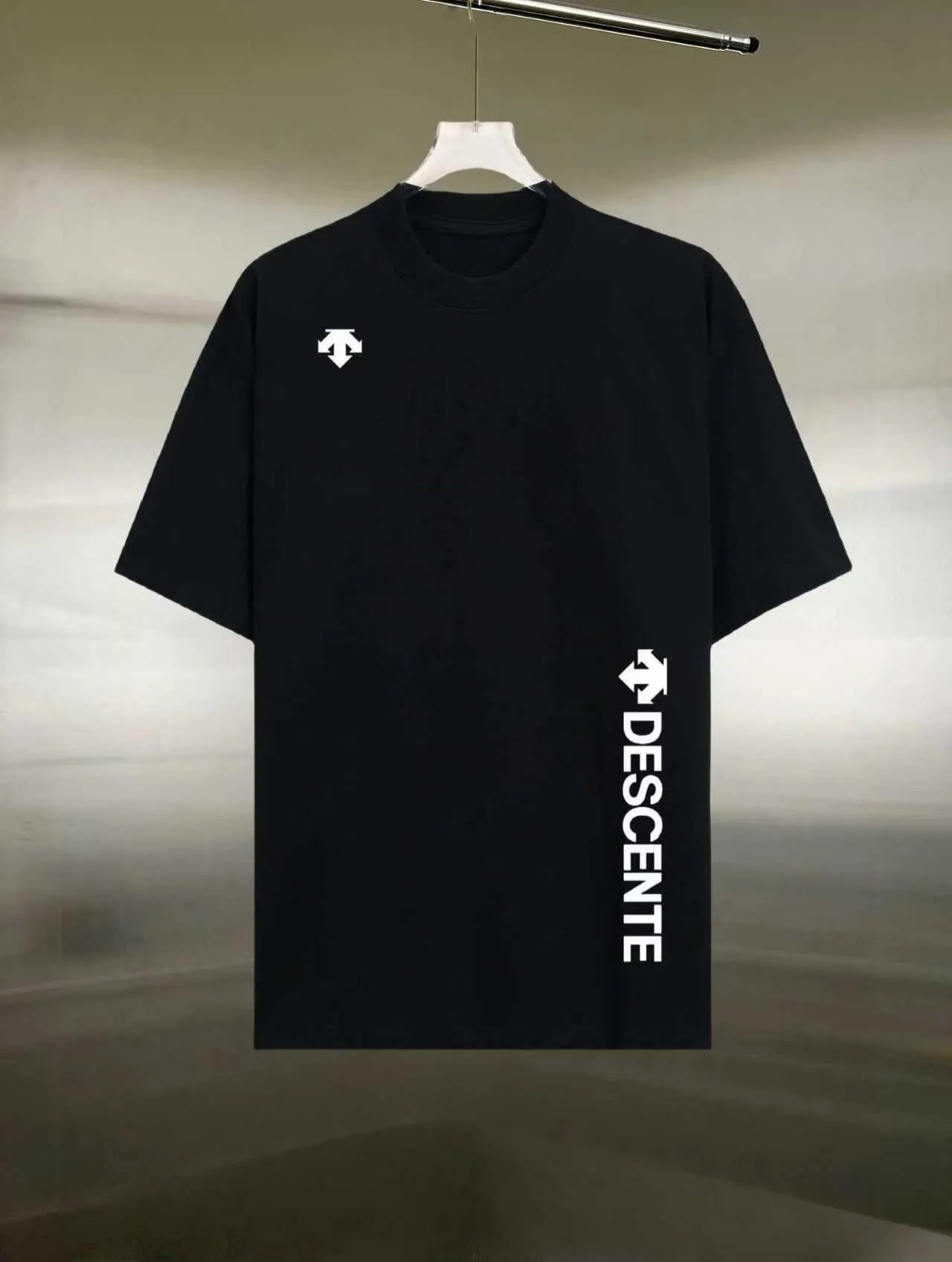 ：DESCENTE/ T ： 100% ： ： ：White Black Size：S M L XL XXL Same Style